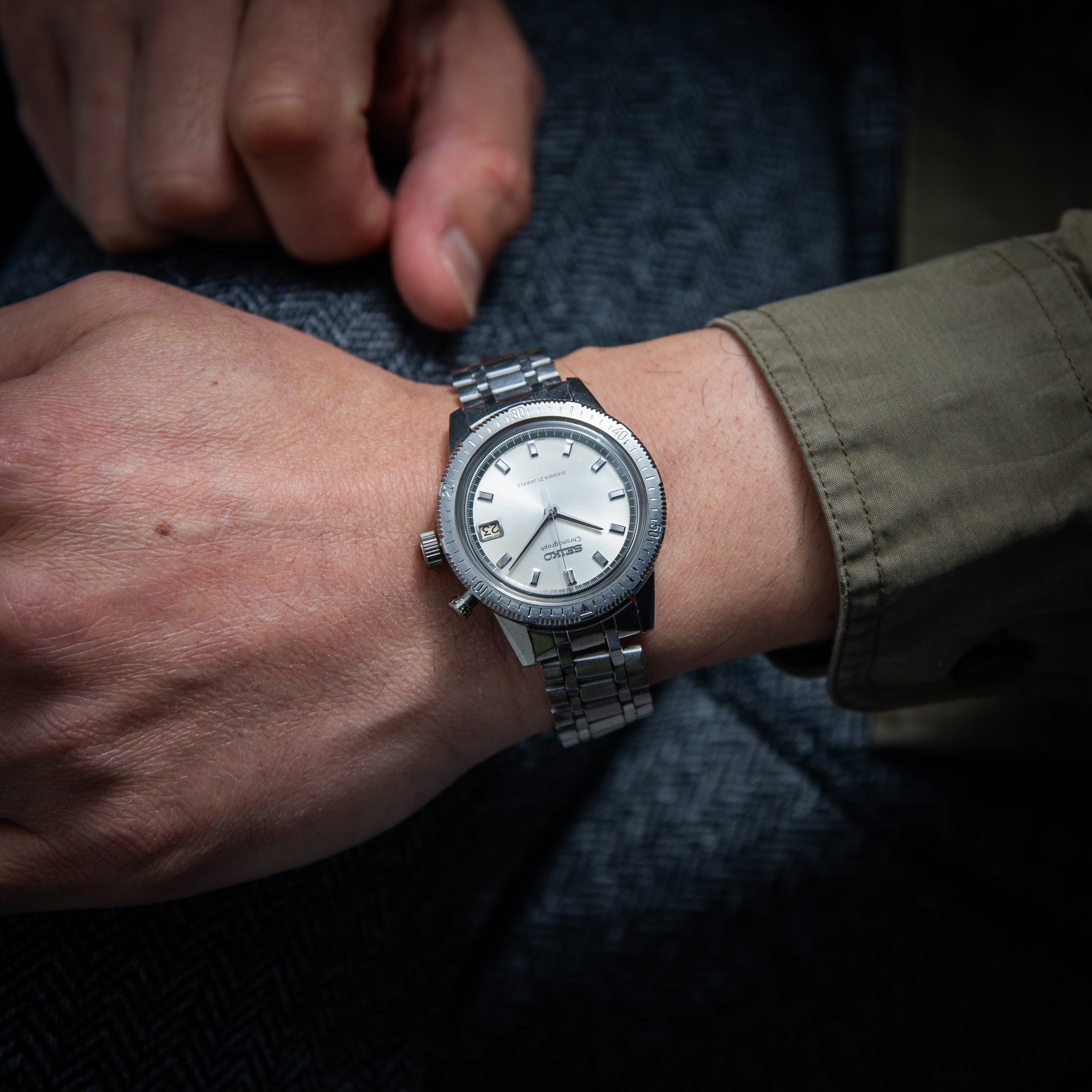 昭和レトロデザインを活かすコーディネートのコツ