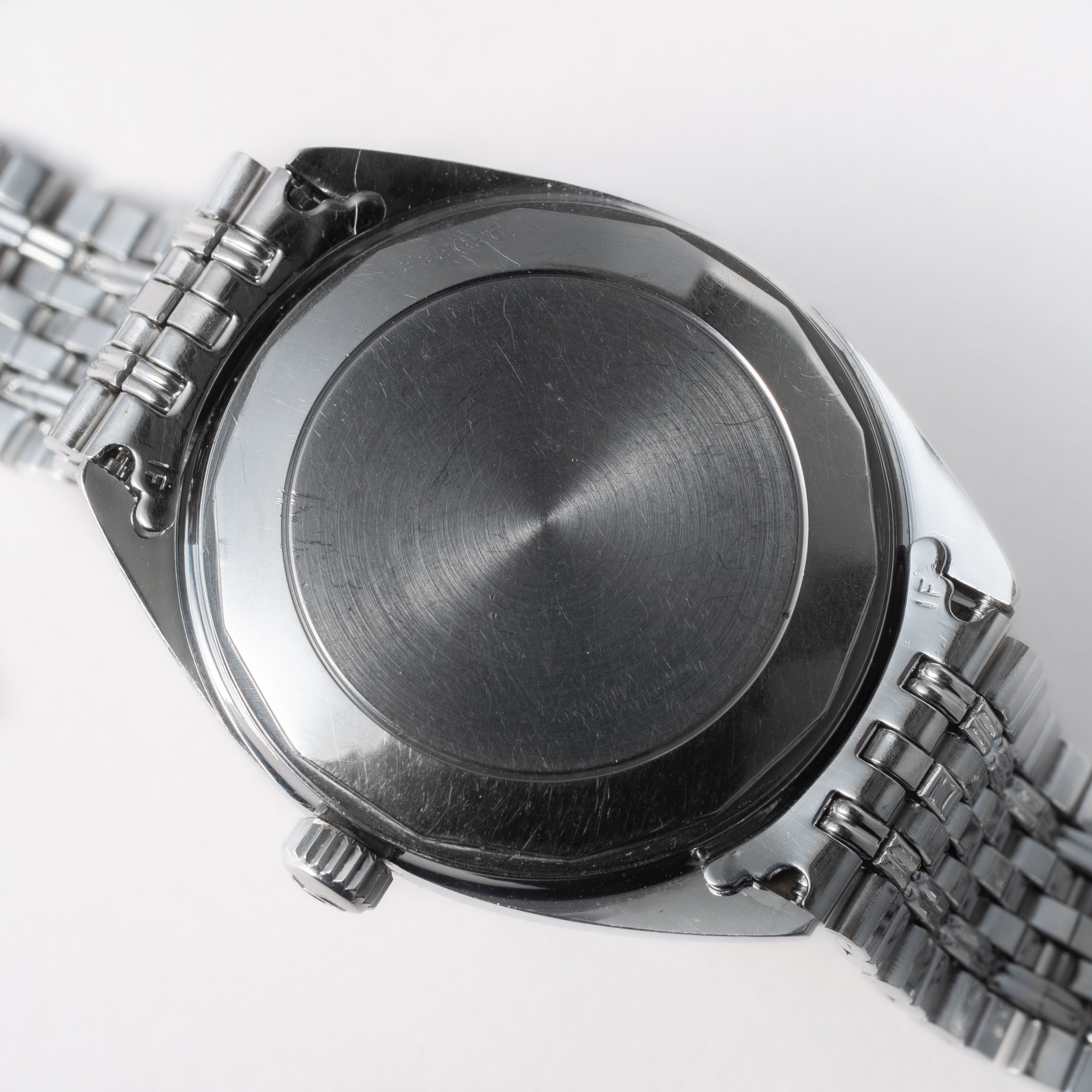 IWC ヨットクラブ 1969年製 Ref.R811 AD ペラトン式自動巻き Cal.8541B 純正ゲイフレアーブレス