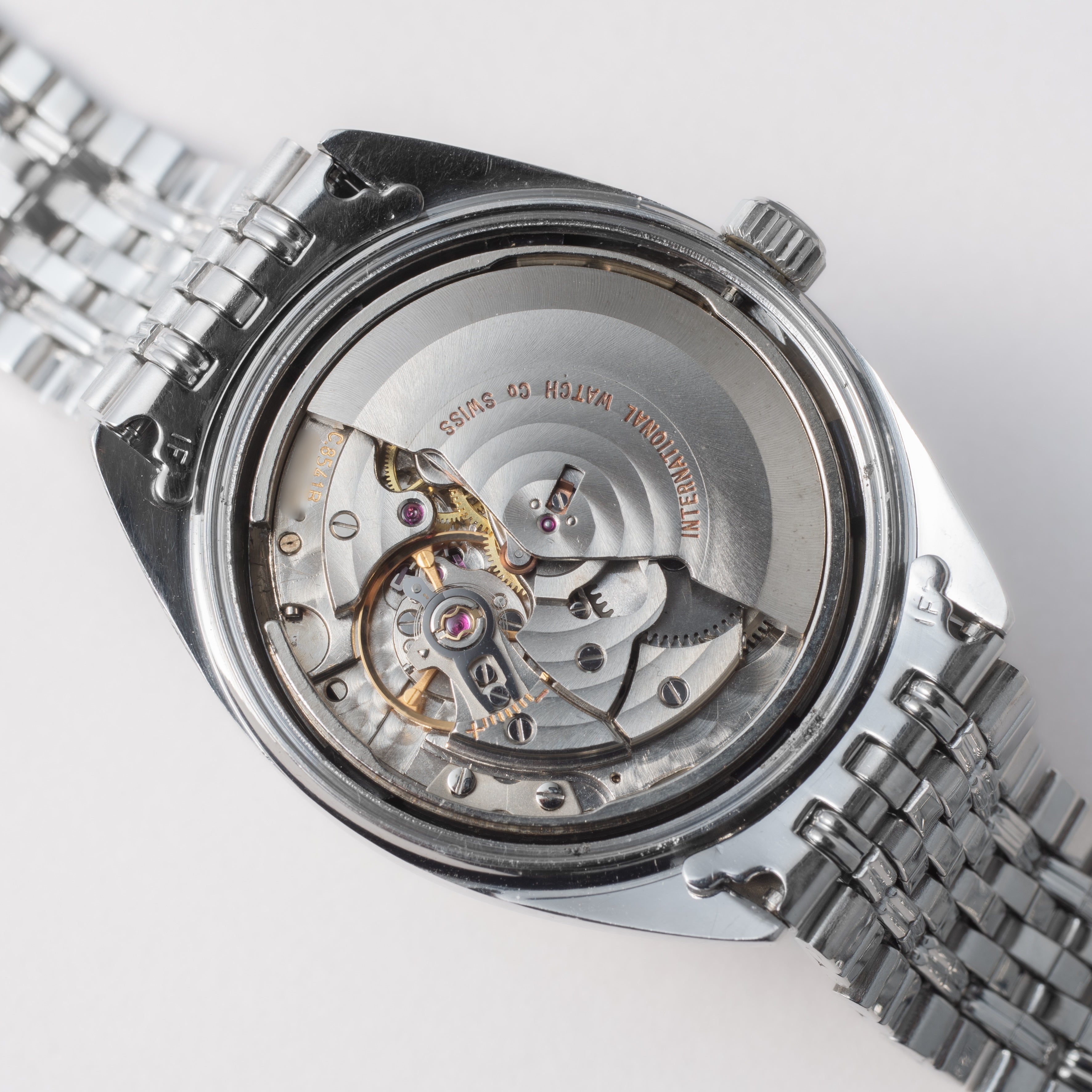 IWC ヨットクラブ 1969年製 Ref.R811 AD ペラトン式自動巻き Cal.8541B 純正ゲイフレアーブレス
