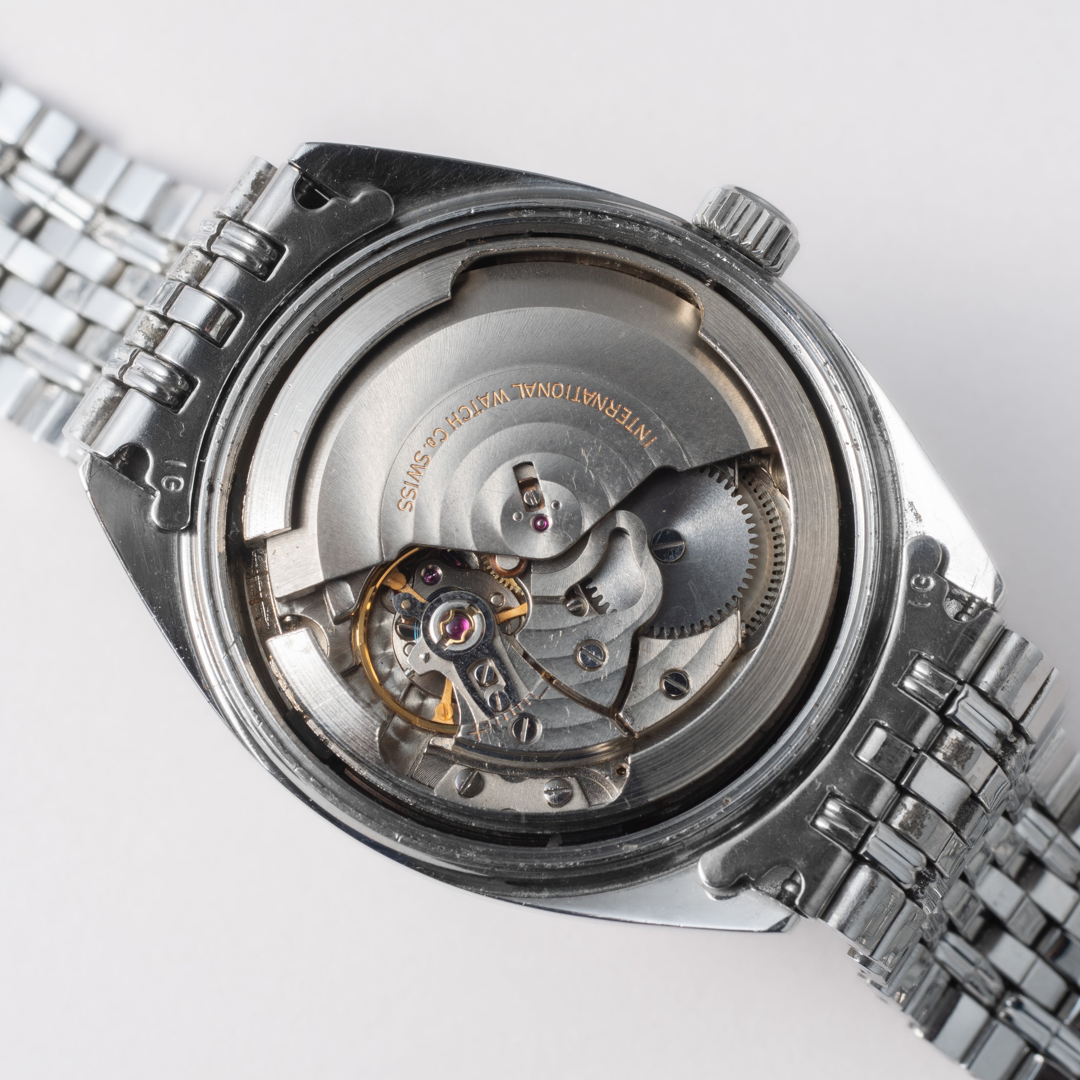 IWC	ヨットクラブ チューラーWネーム 1968年製 Ref.R811AD Cal.8541 純正ゲイフレアーブレス付き