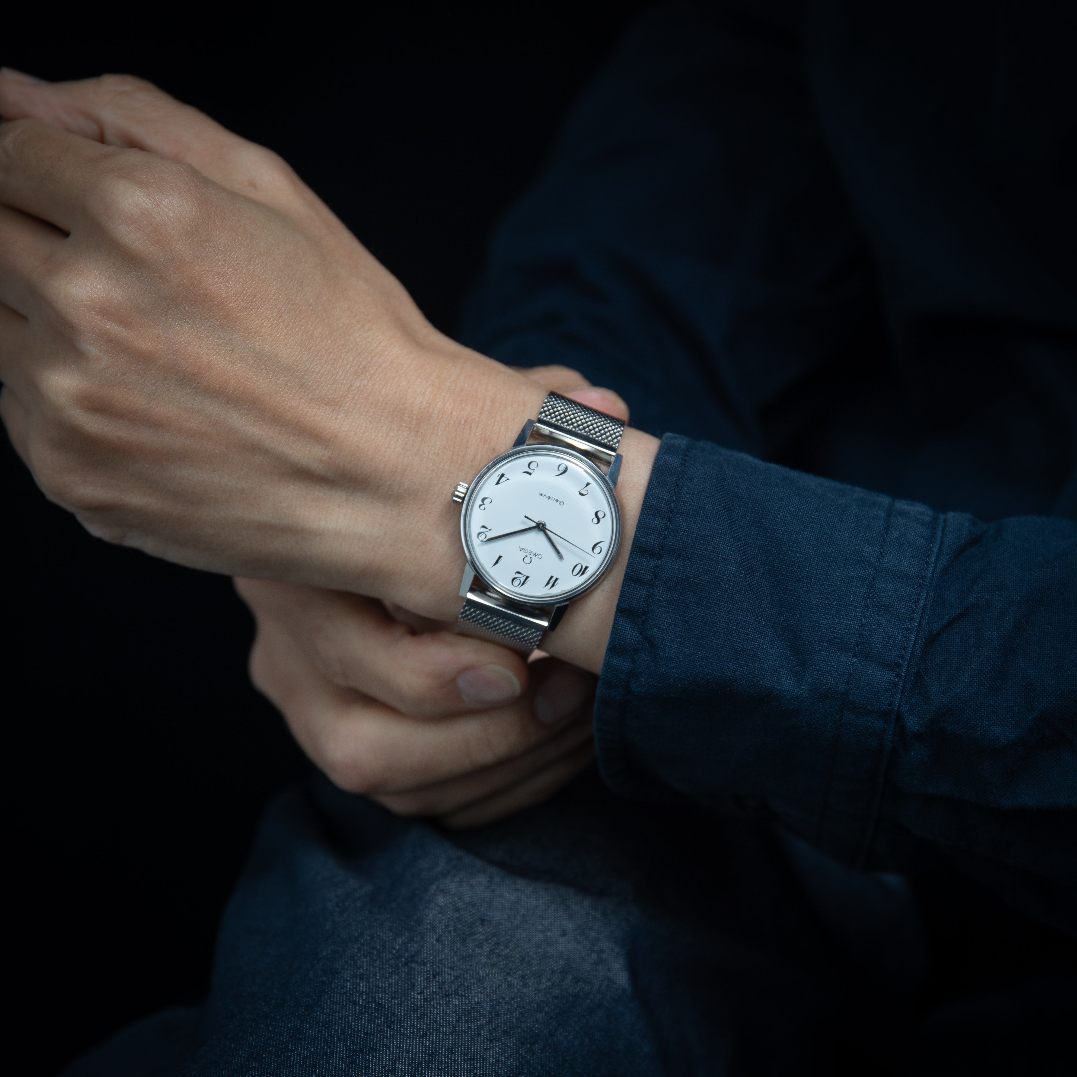 オメガ ジュネーブ ラウンドケース ホワイトアラビア 手巻き 1969年