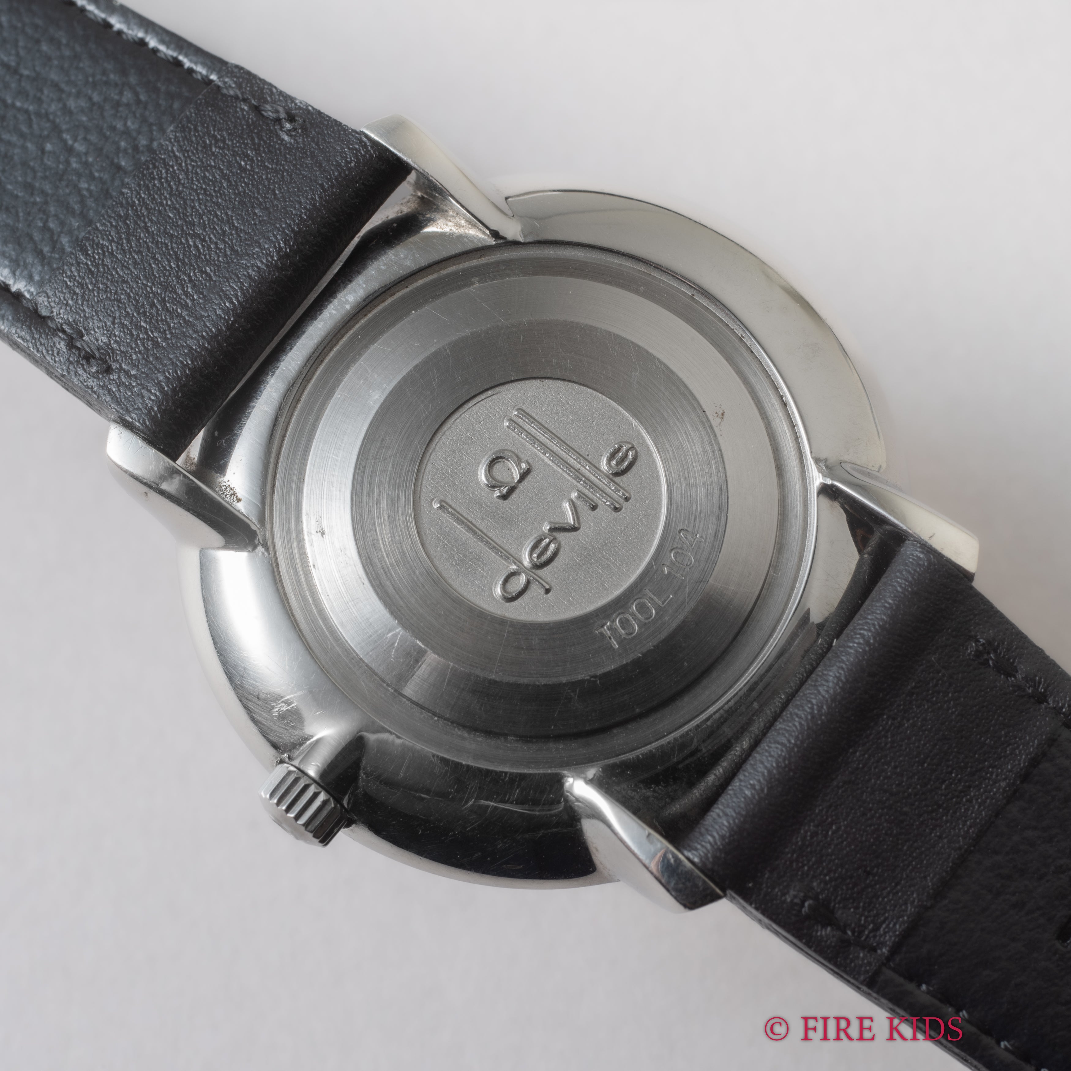 オメガ デ・ヴィル 1973年製 シルバーダイヤル 手巻き Ref.115.0001 Cal.625