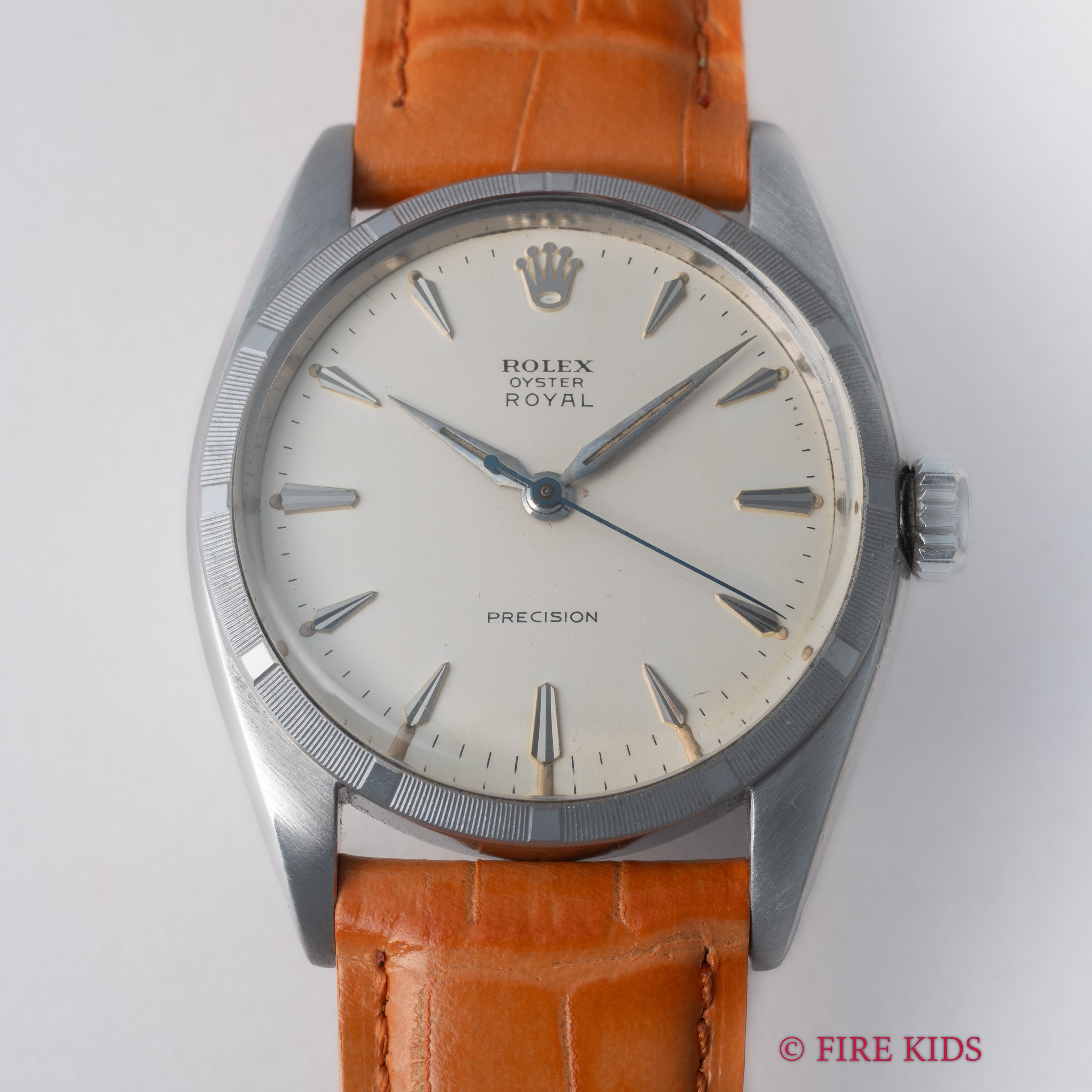 ロレックス オイスター ロイヤル 1959年製 手巻き Ref.6427 アイボリーダイヤル エンジンターンドベゼル