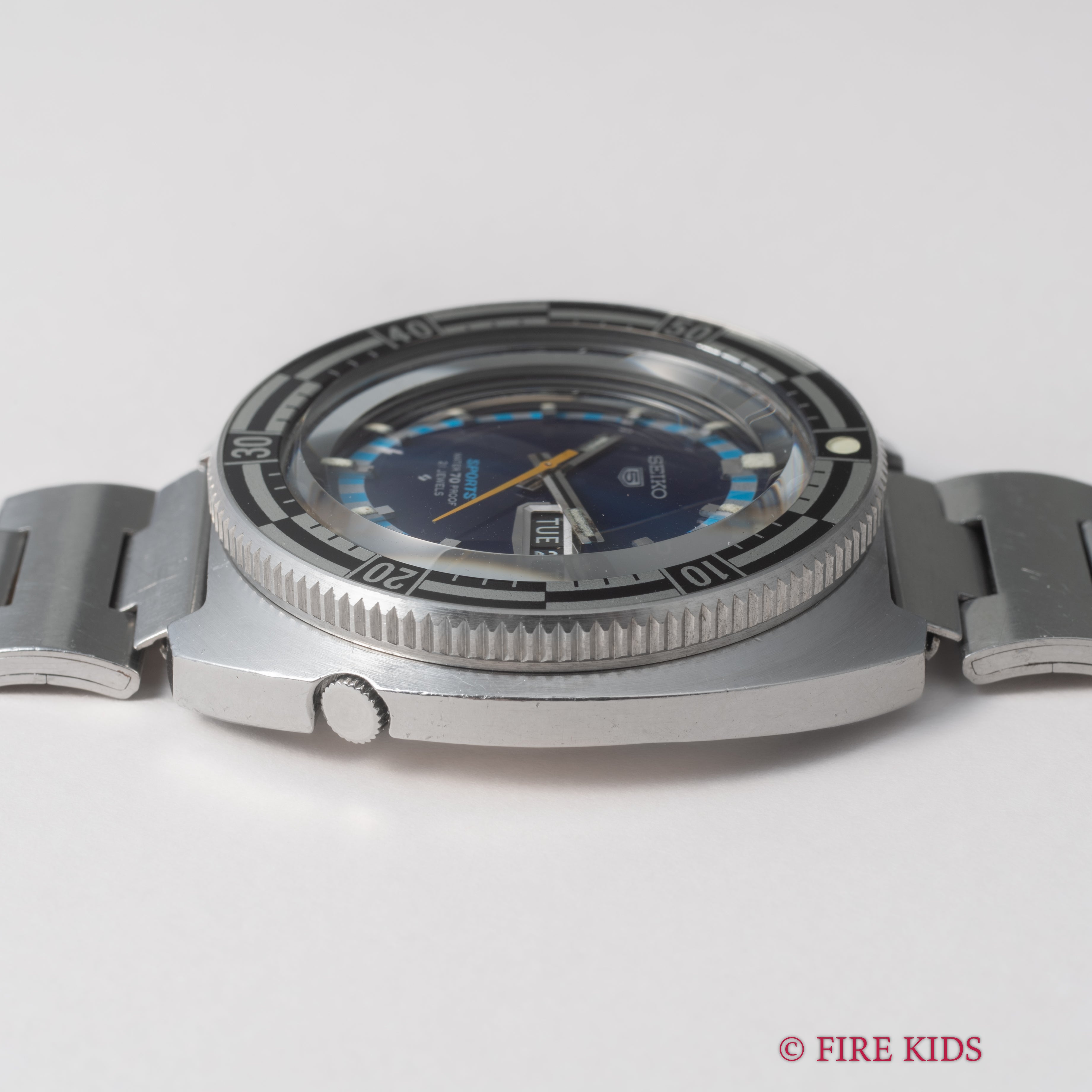 セイコー5スポーツ 1969年製 Ref.6119-8300 回転ベゼル デイデイト自動巻き 純正ブレス