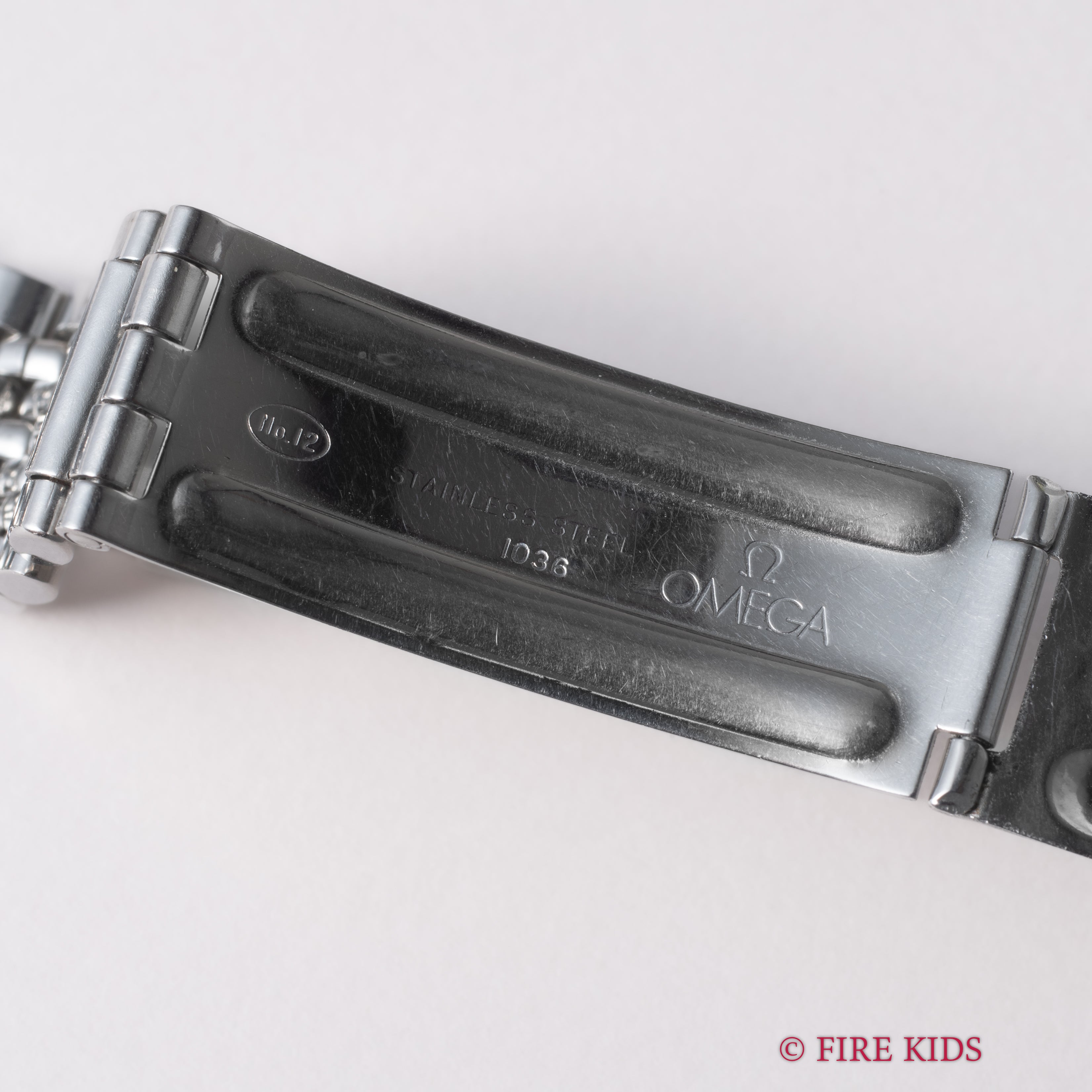 オメガ コンステレーション12角 1966年製  Ref.168.005 Cal.564 自動巻クロノメーター パイパンダイヤル
