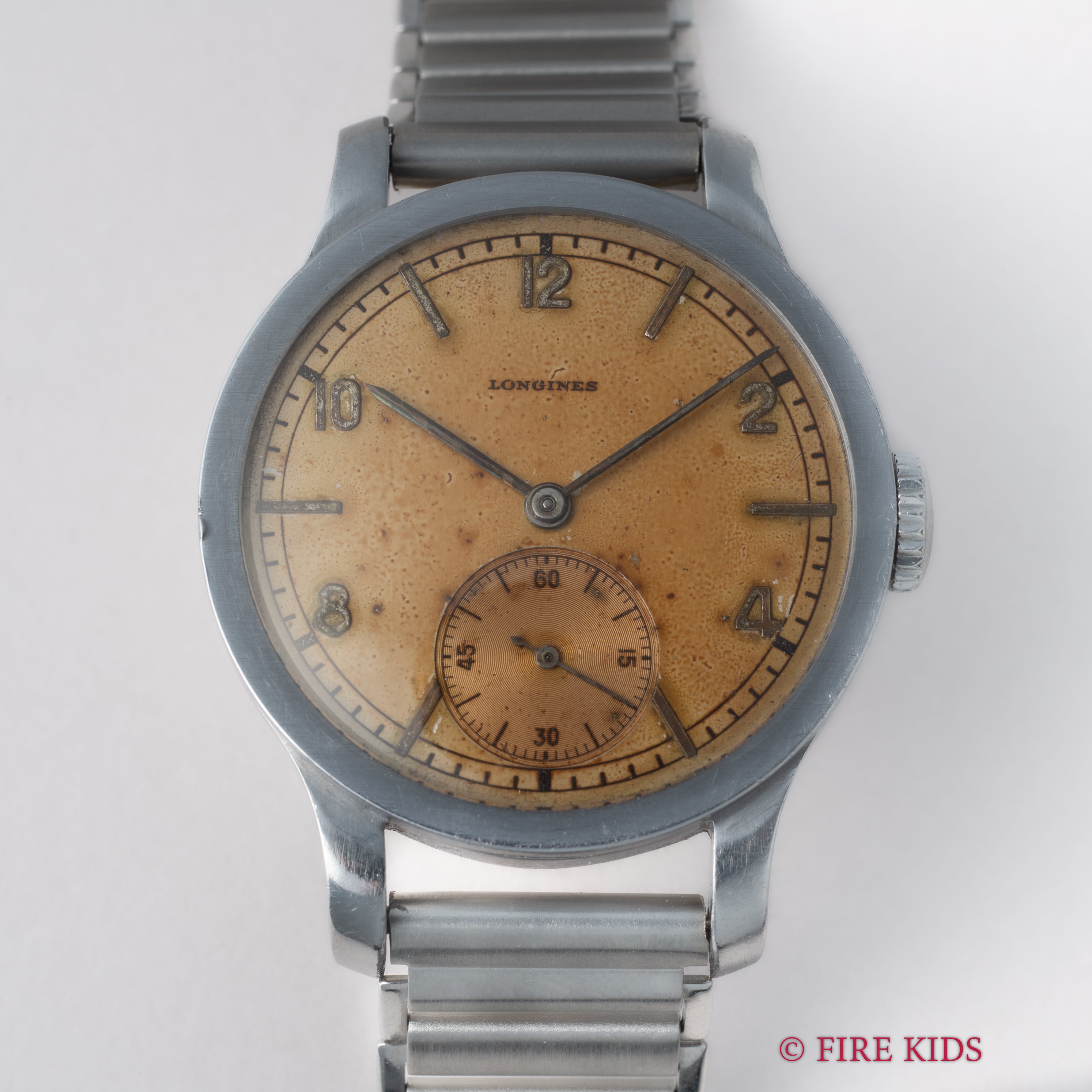 ロンジン カラトラバケース 1940年代製 手巻 Cal.12.68Z フラット