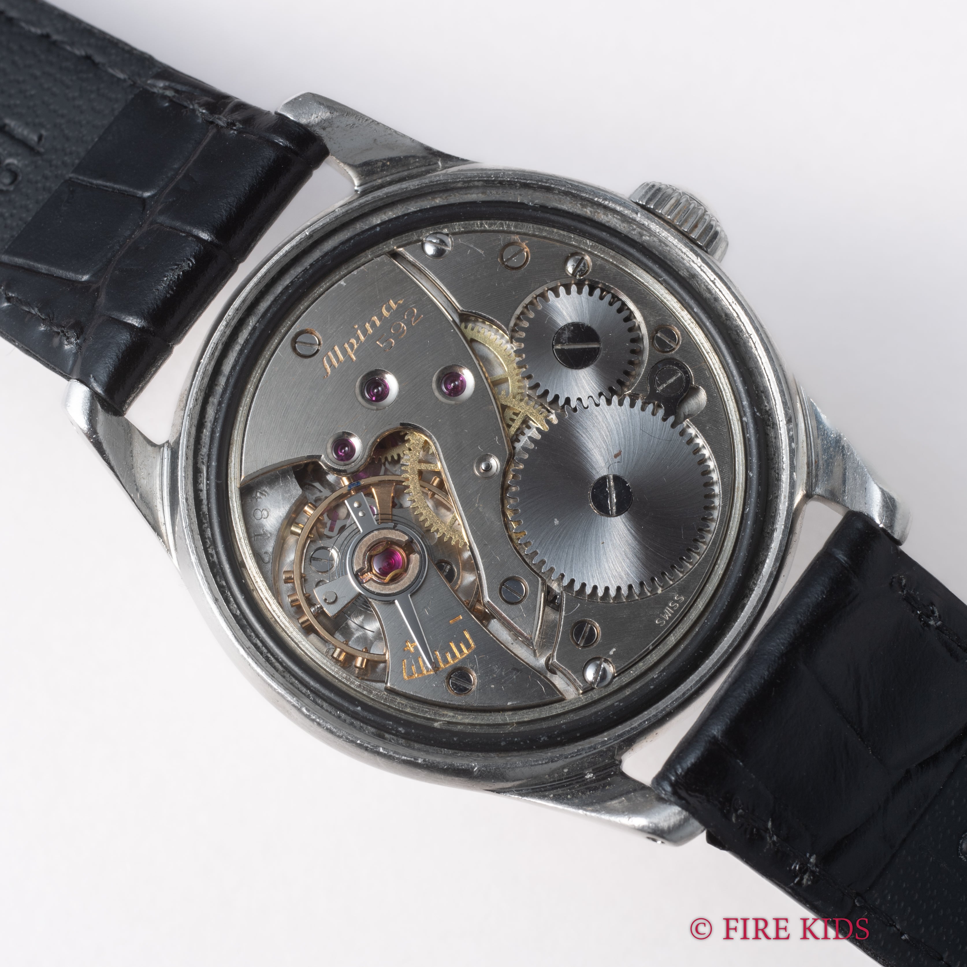 アルピナ FBケース 1940年代製 手巻き Cal.592 全アラビアダイヤル スモールセコンド