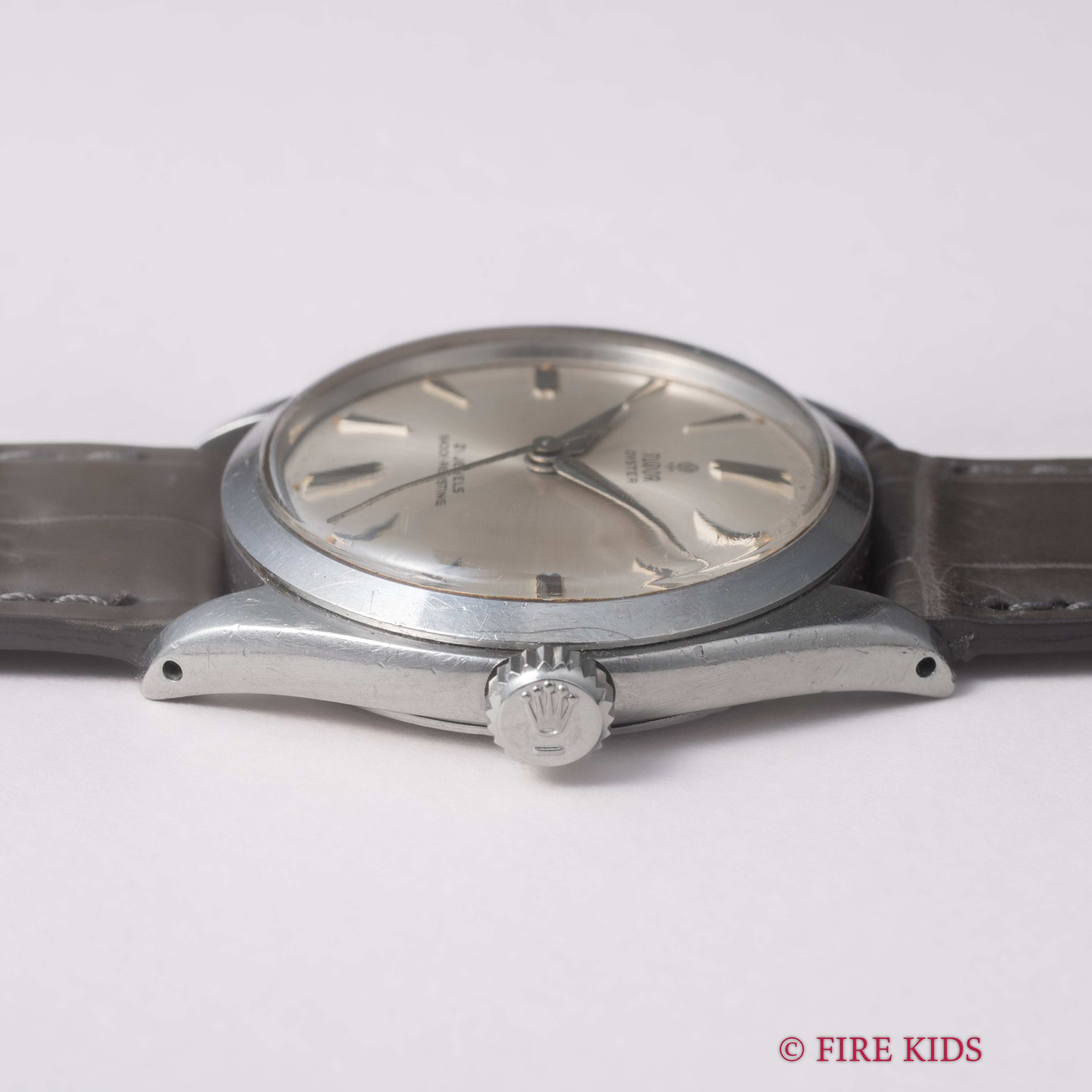 チューダー 小薔薇 オイスター 手巻き 1961年製 Ref.7934