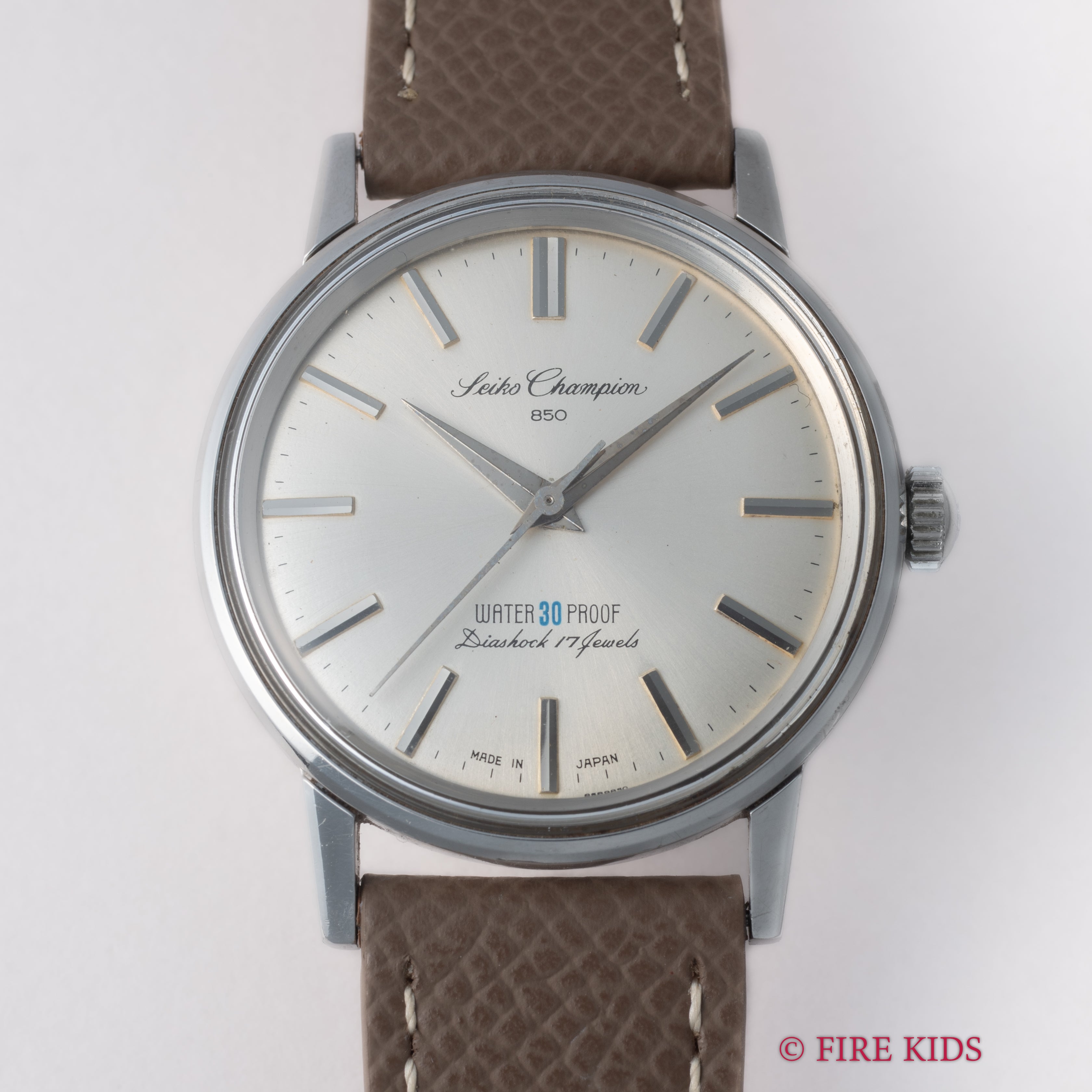 セイコー チャンピオン850 1963年製 17石手巻き Ref.85898