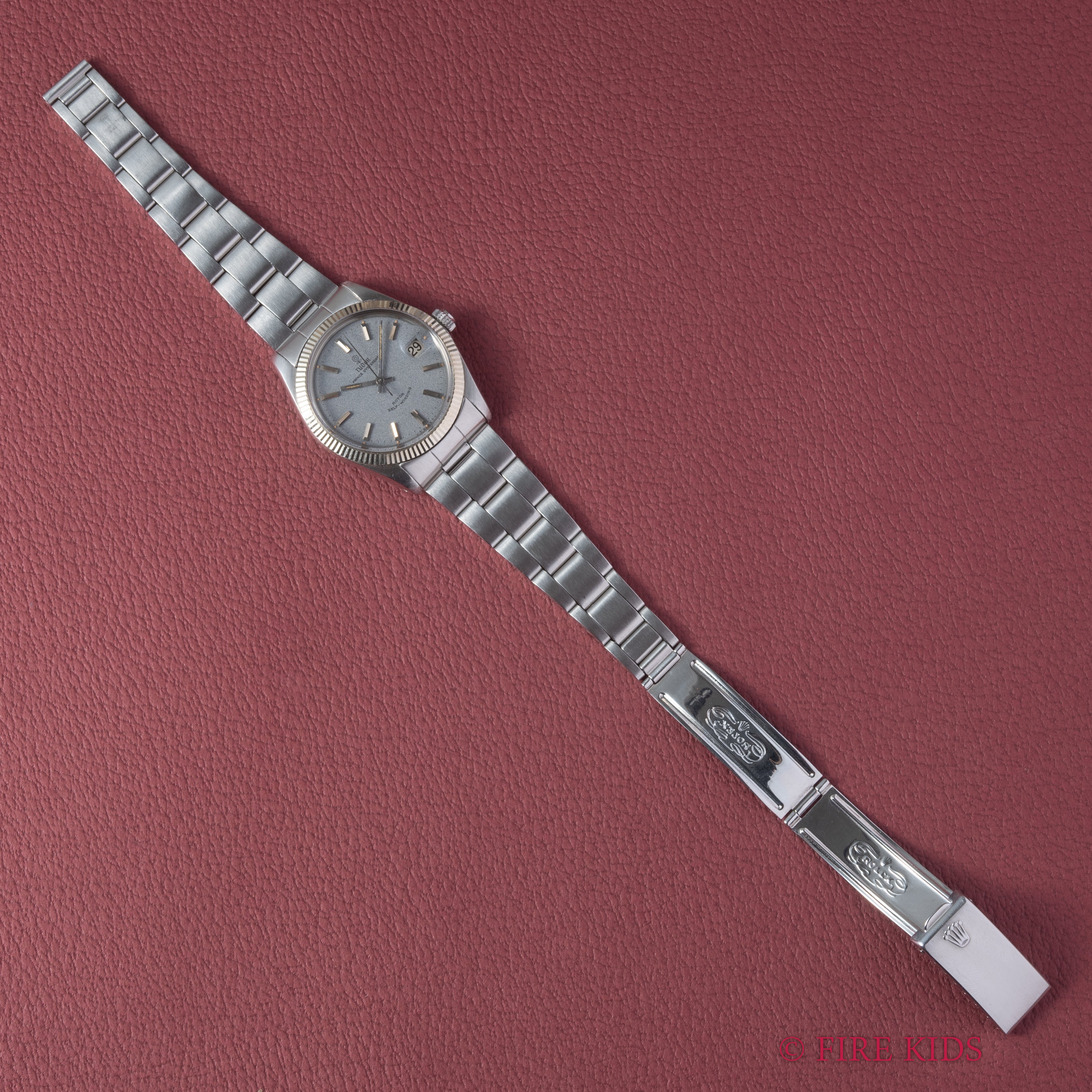 チューダー プリンスオイスターデイト 小バラ 1968年製 Ref.7990/4 王冠リューズ 自動巻き