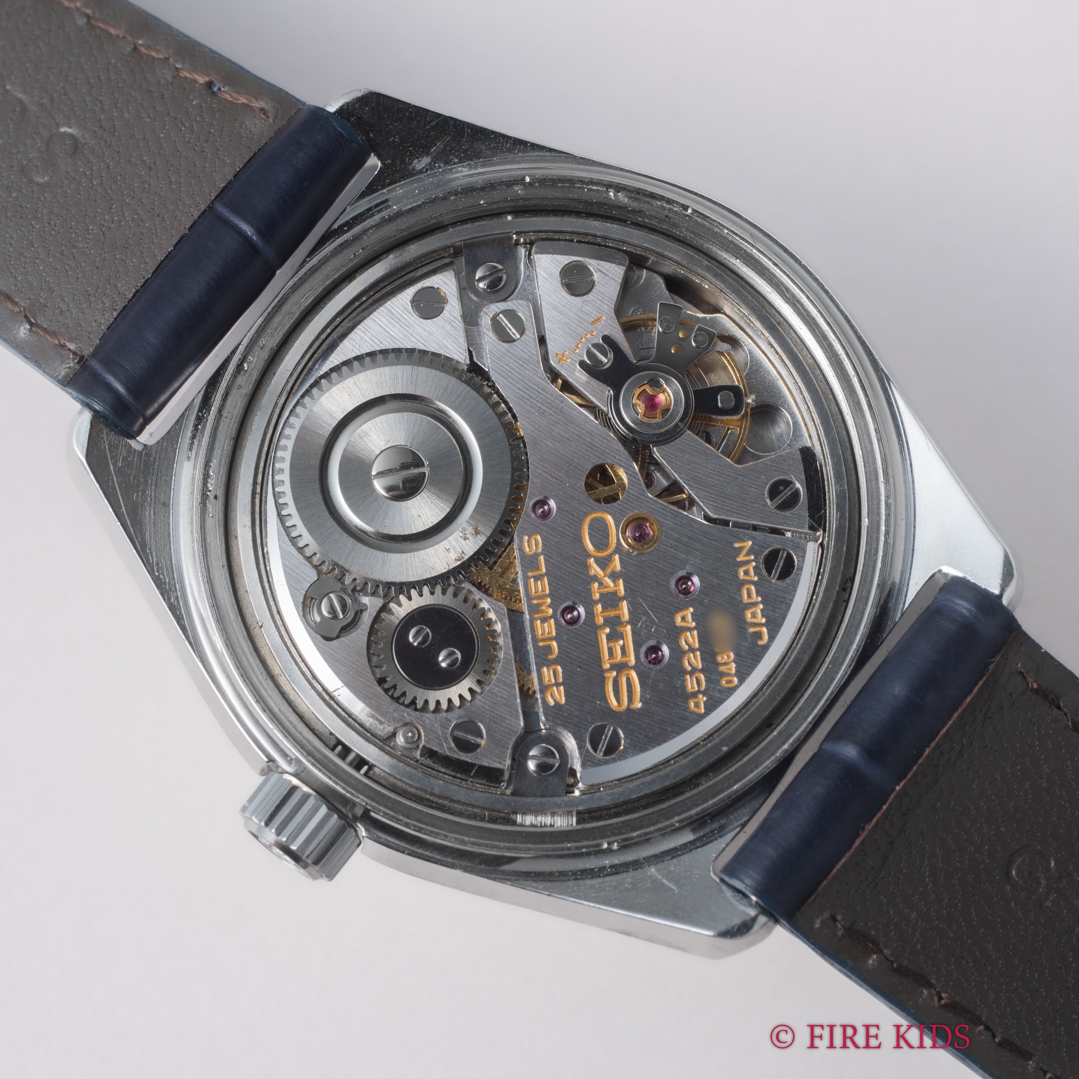 グランドセイコー 45GS 東京芝浦電気株式会社 25年勤続 1969年製 Ref.4522-8000 手巻き10振動