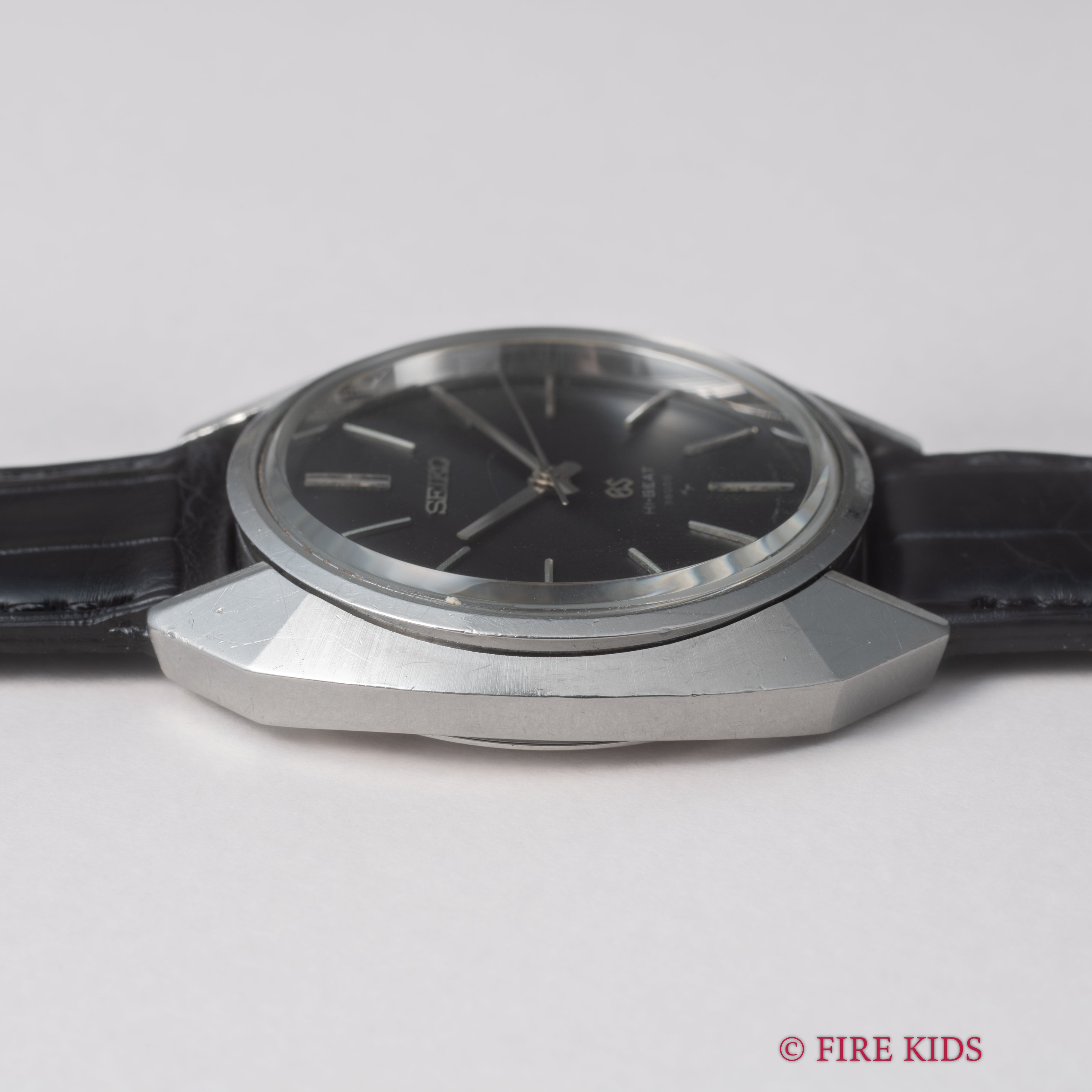 グランドセイコー ハイビート 36000 オクタゴンケース 手巻き10振動 1969年製 Ref.4520-7000