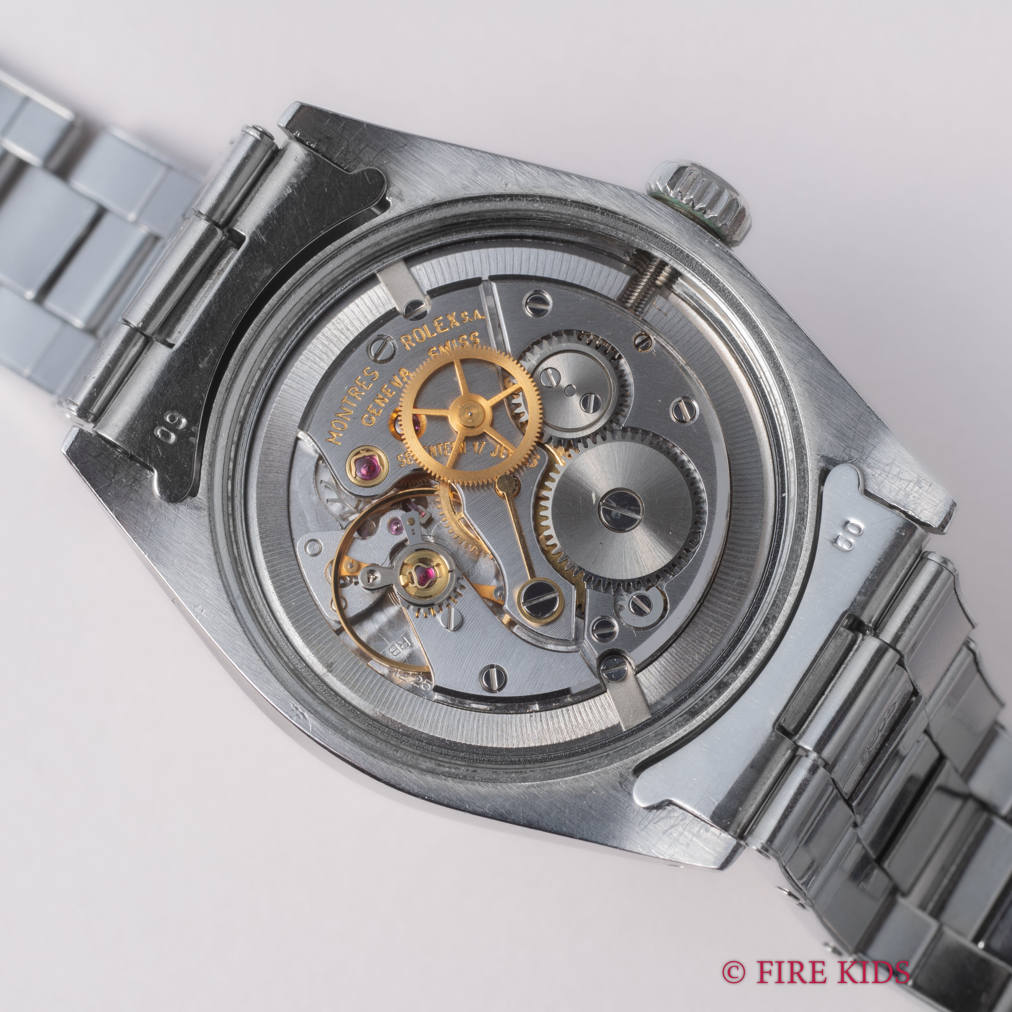 ロレックス オイスター 1970年製(昭和45年製） Ref.6426 手巻き ブラックミラーダイヤル リベットブレス