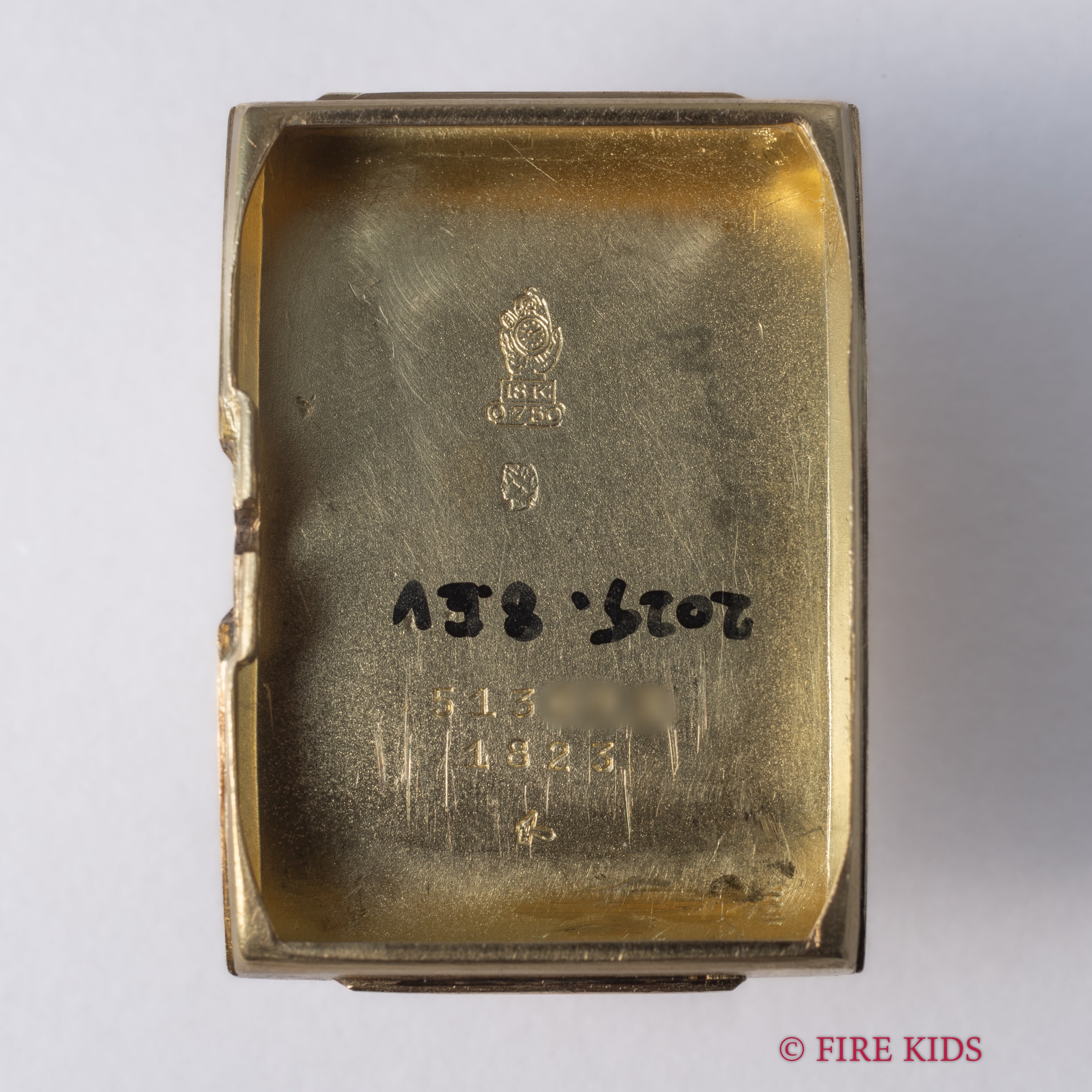 モバード カーヴィプラン レクタンギュラー 18金無垢 手巻き Ref.1823
