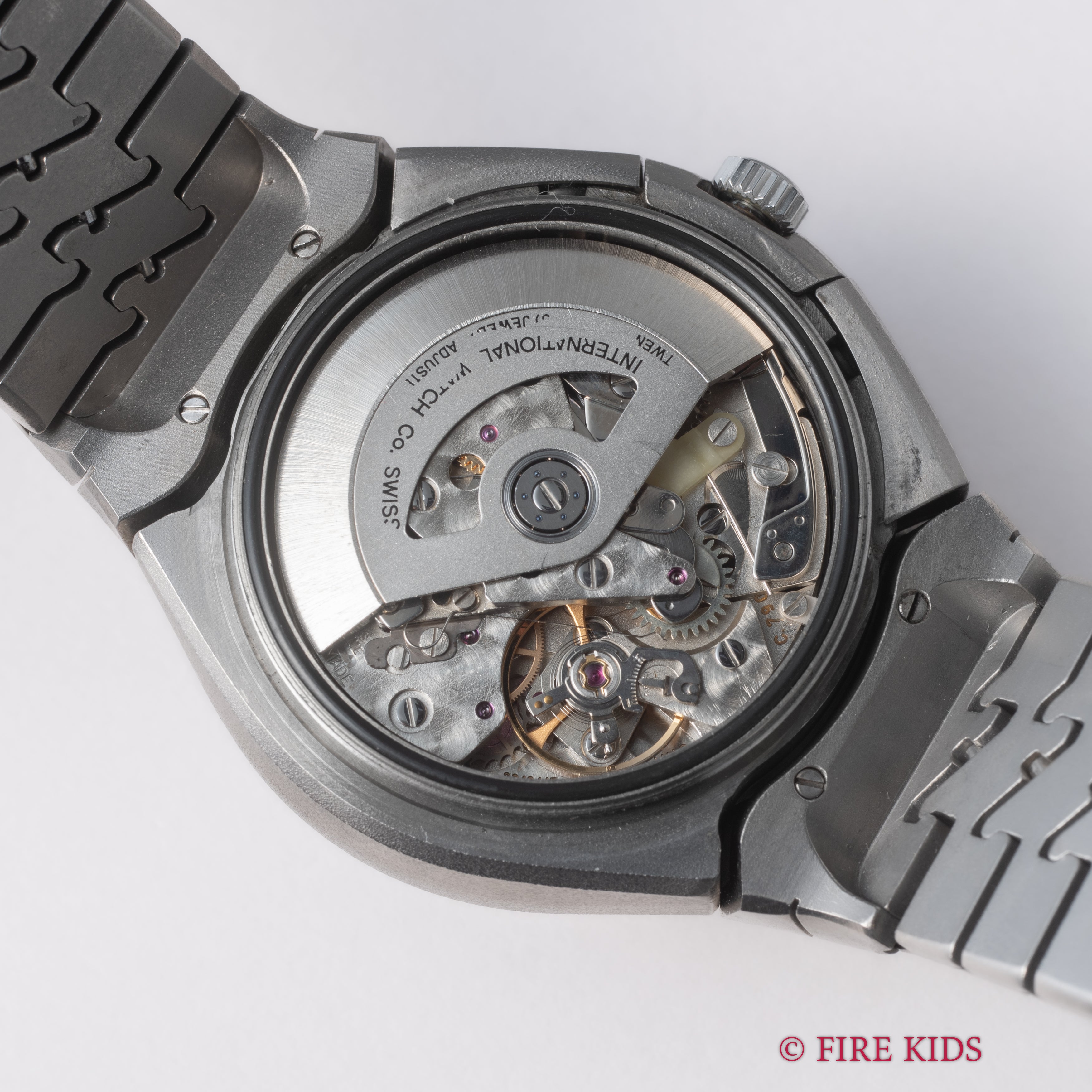 ポルシェデザイン by IWC 1981年製 自動巻クロノグラフ Ref.3700