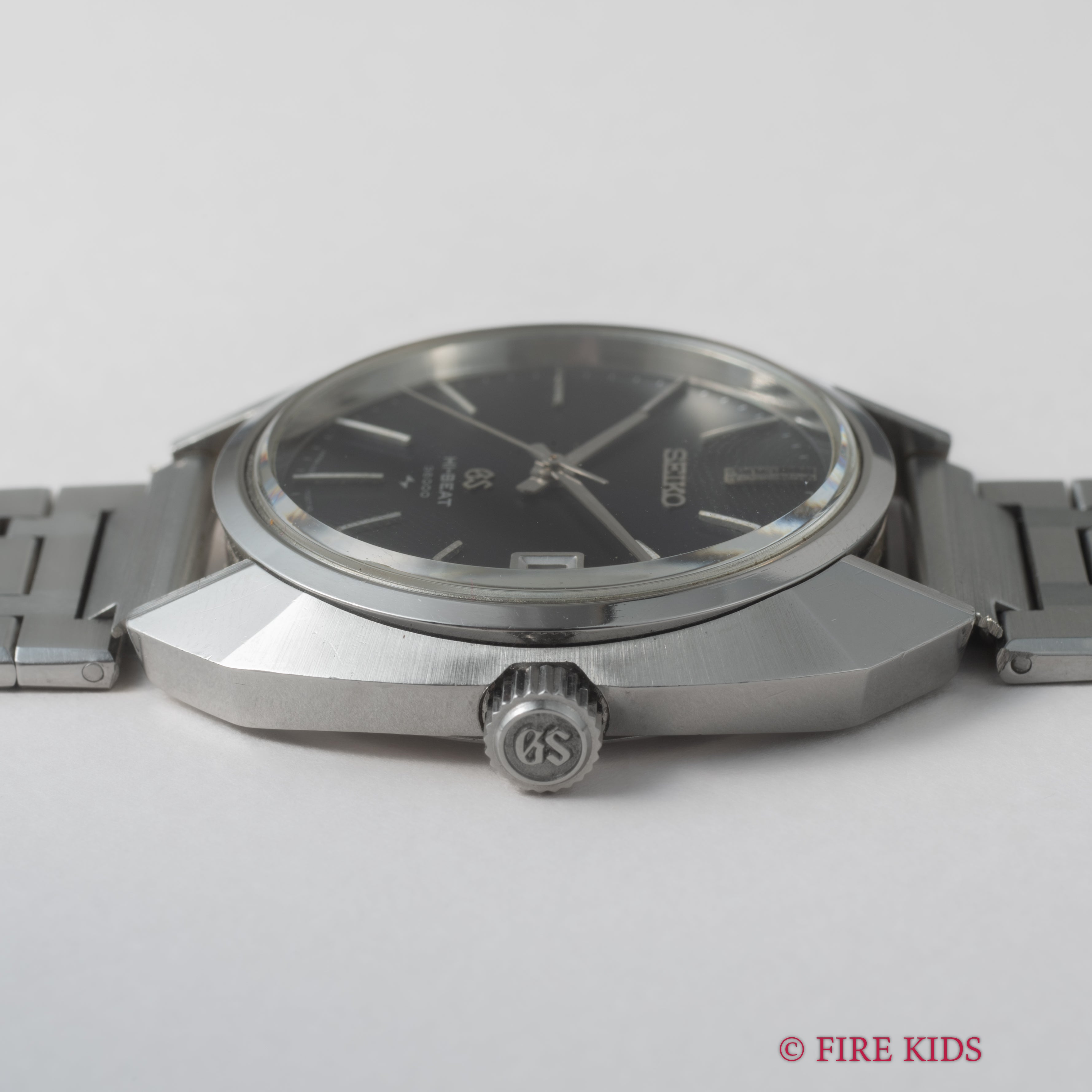 グランドセイコー オクタゴンケース 1969年製 10振動手巻 Ref.4522-7000 45GS ダークネイビー文字盤