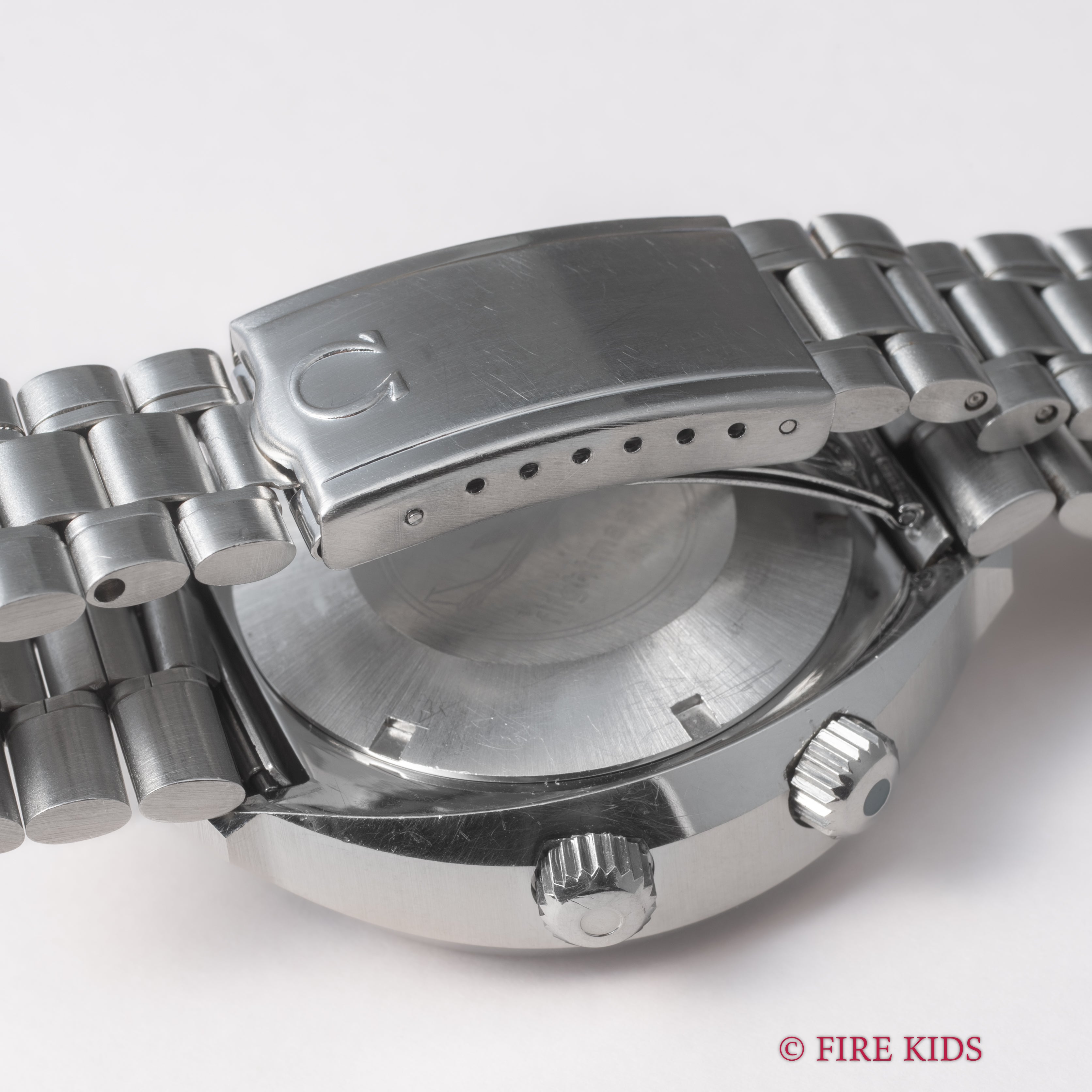 オメガ フライトマスター 後期型 1972年製 Ref.145.026 手巻クロノグラフ Cal.911 オレンジ針 純正ブレス