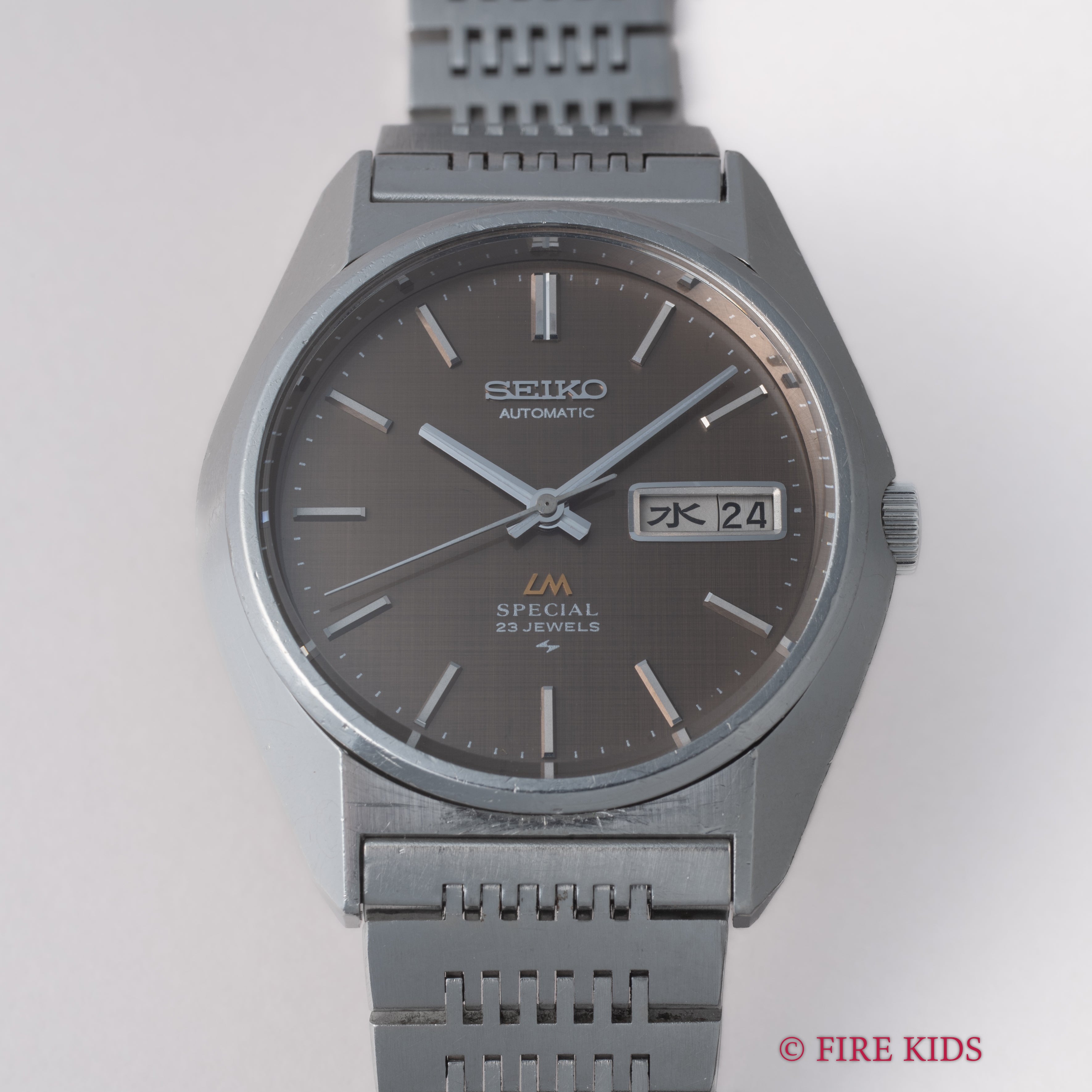 セイコー ロードマチック スペシャル 1975年製 Ref.5216-8020 グレーダイヤル 純正ブレス