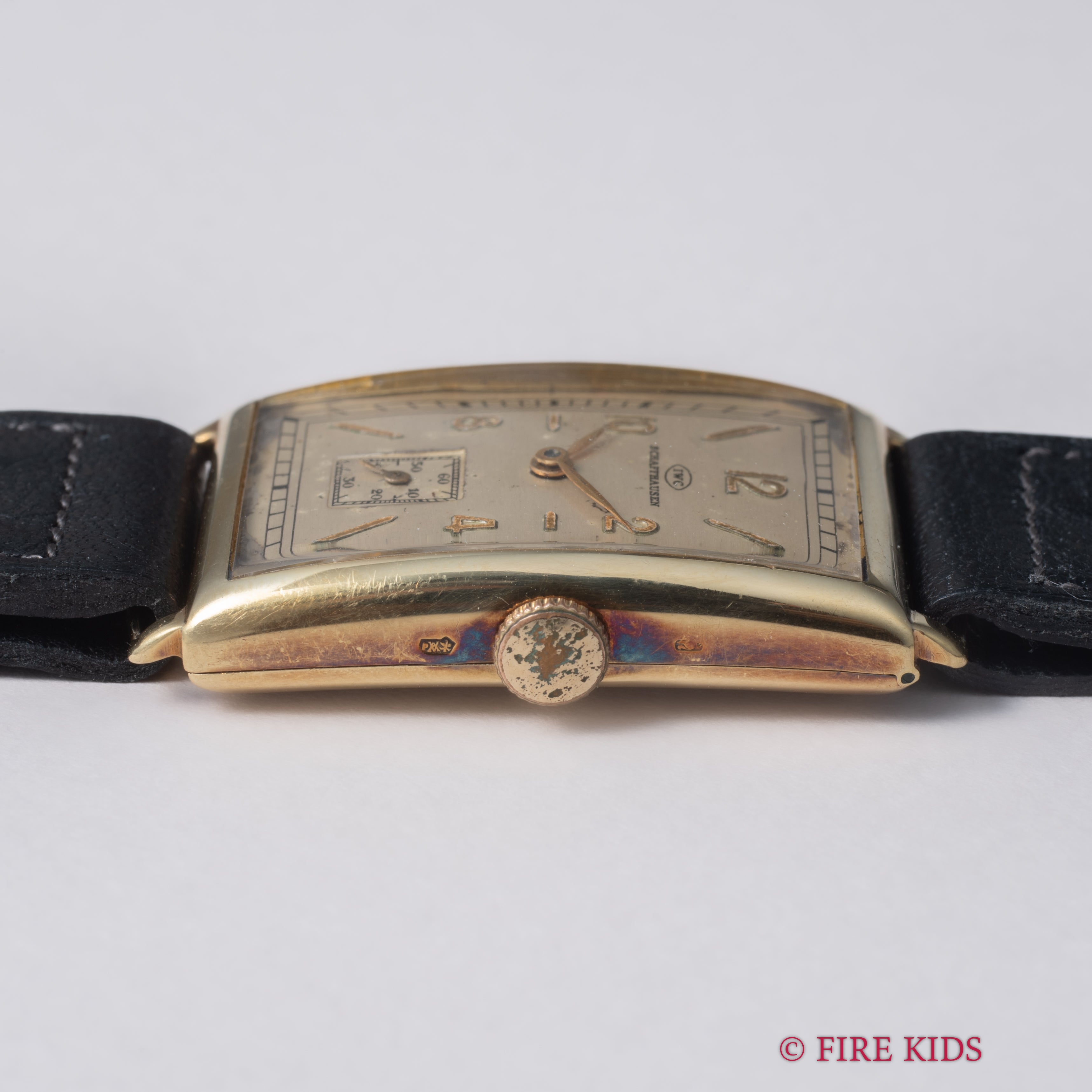 IWC 1933年製 Cal.87搭載 14金無垢レクタンギュラーケース 飛びアラビアダイヤル
