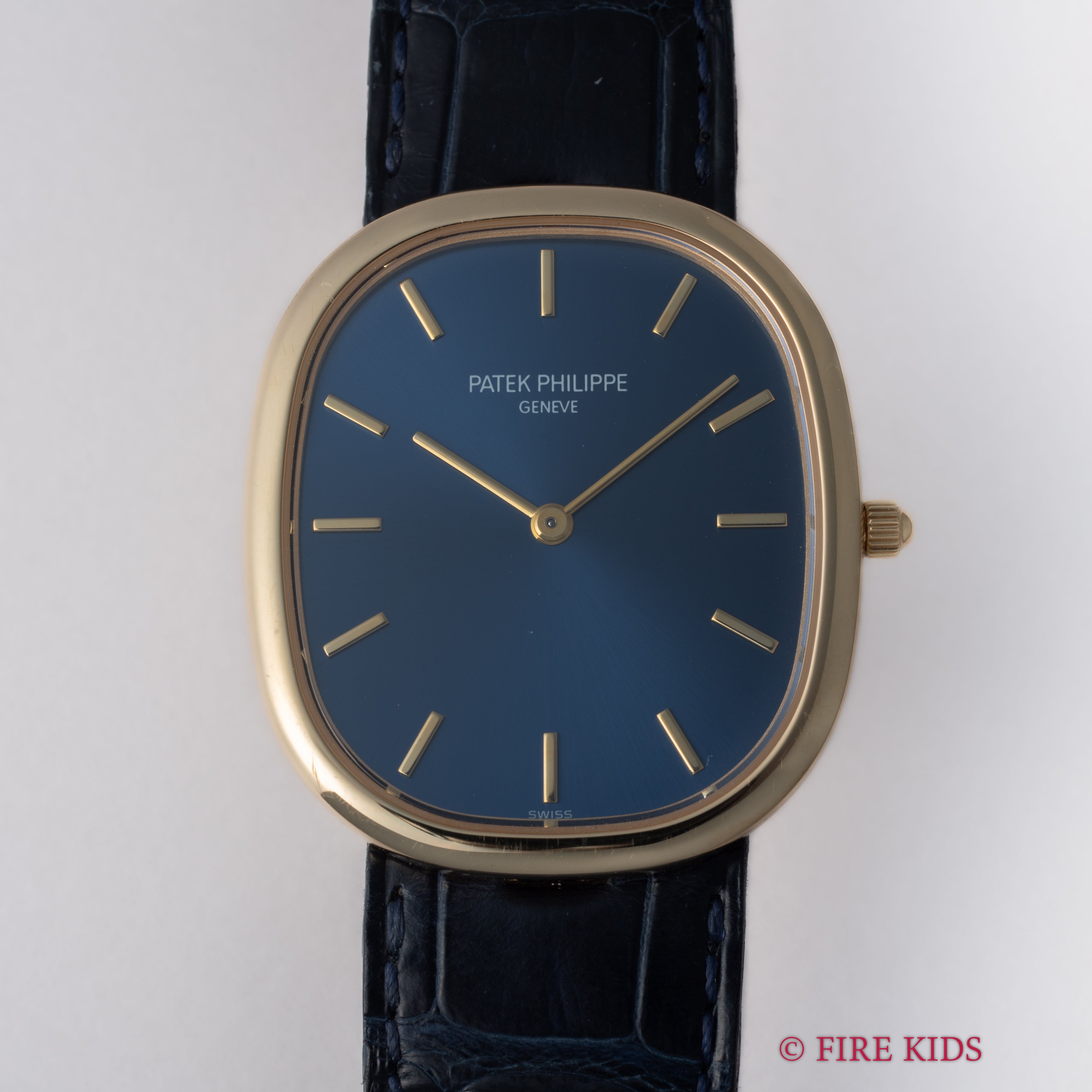 パテック・フィリップ ゴールデンエリプス ジャンボ Ref.3738 1970年代後半～1980年代前半製 18金無垢イエローゴールド Cal.240 マイクロローター 自動巻き 純正18金無垢尾錠付き