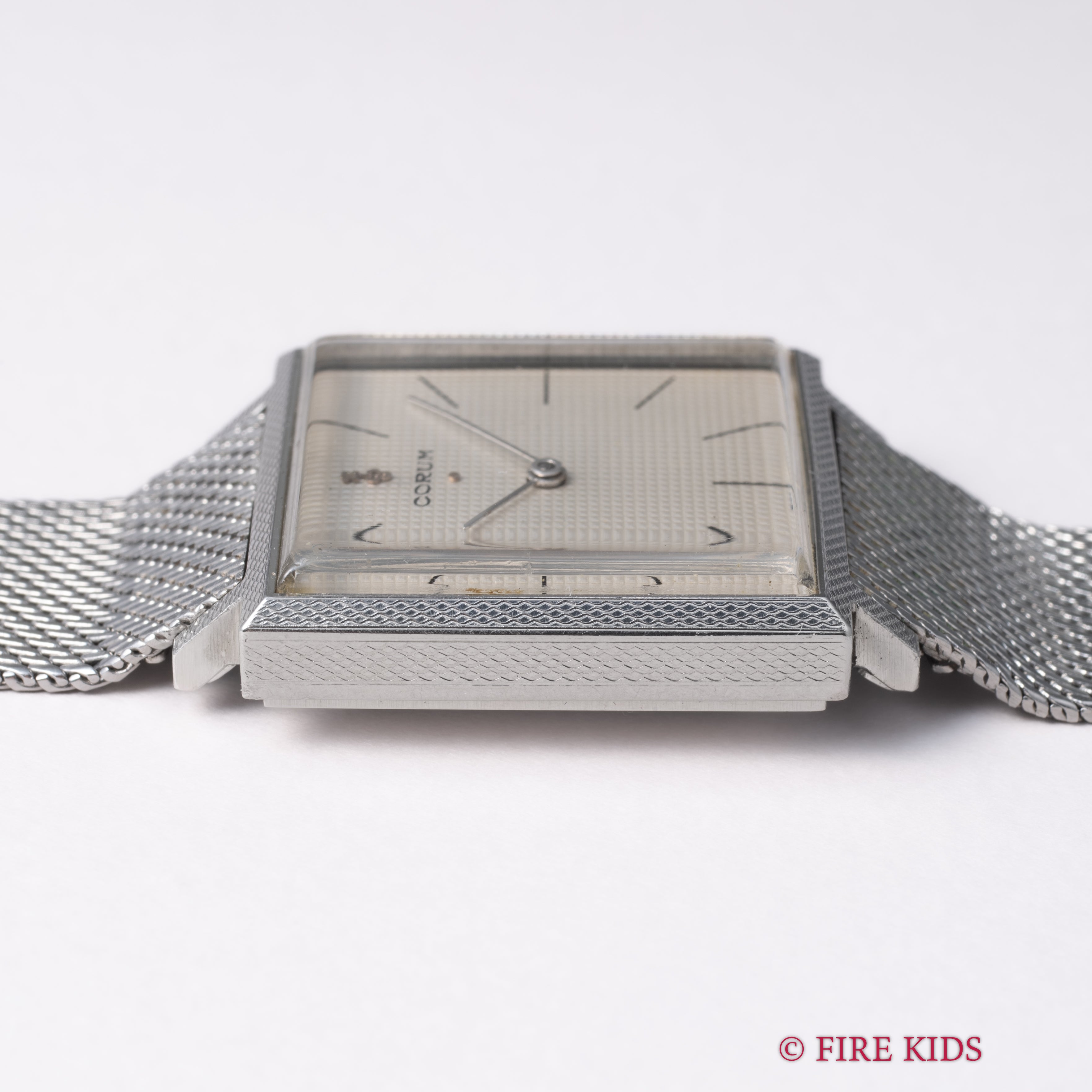 コルム スクエアケース 1970年代 自動巻き 純正ブレス付き アドミラルズカップ