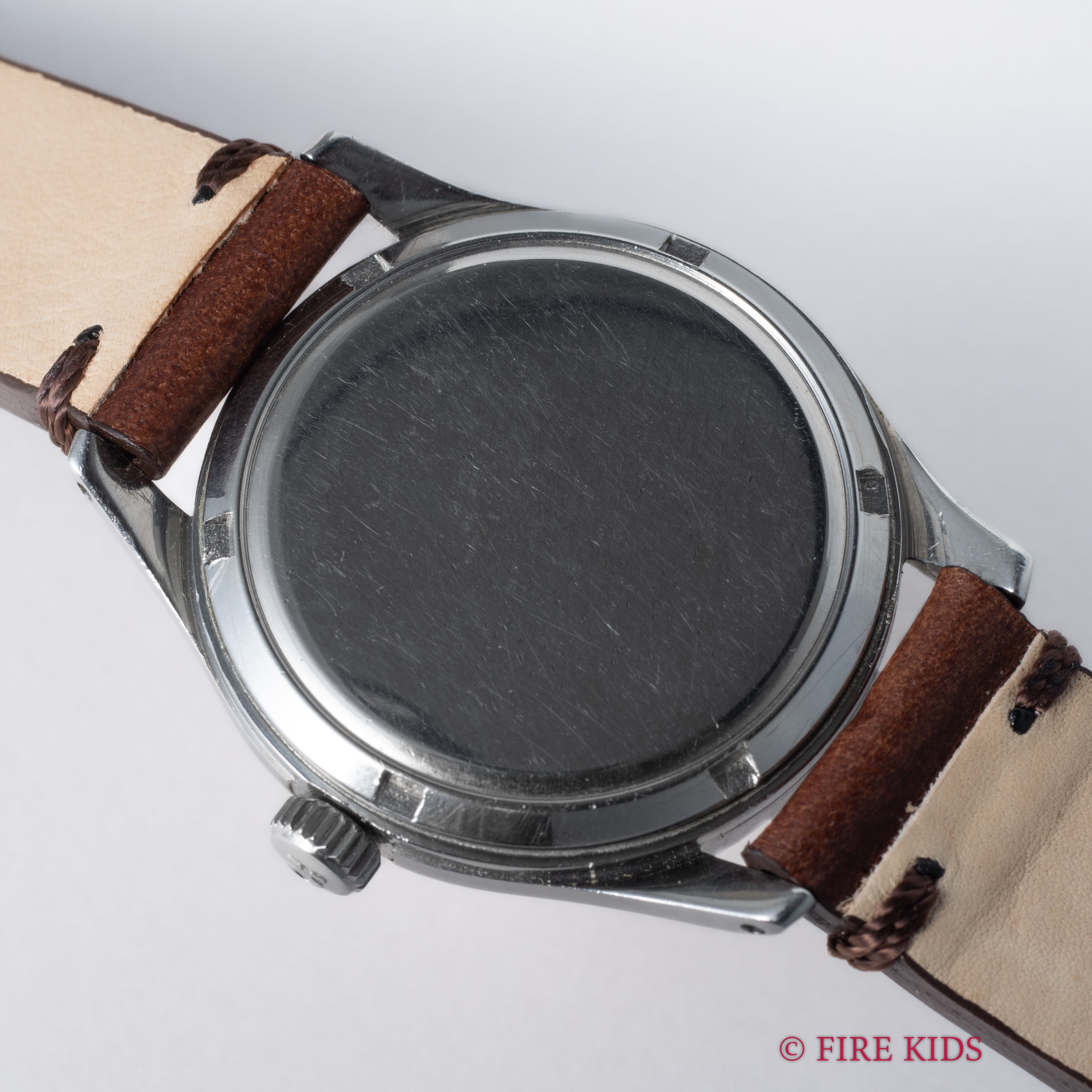 オメガ 30mmキャリバー Ref.2639-9 Cal.266 1952年製 全アラビアダイヤル スモールセコンド