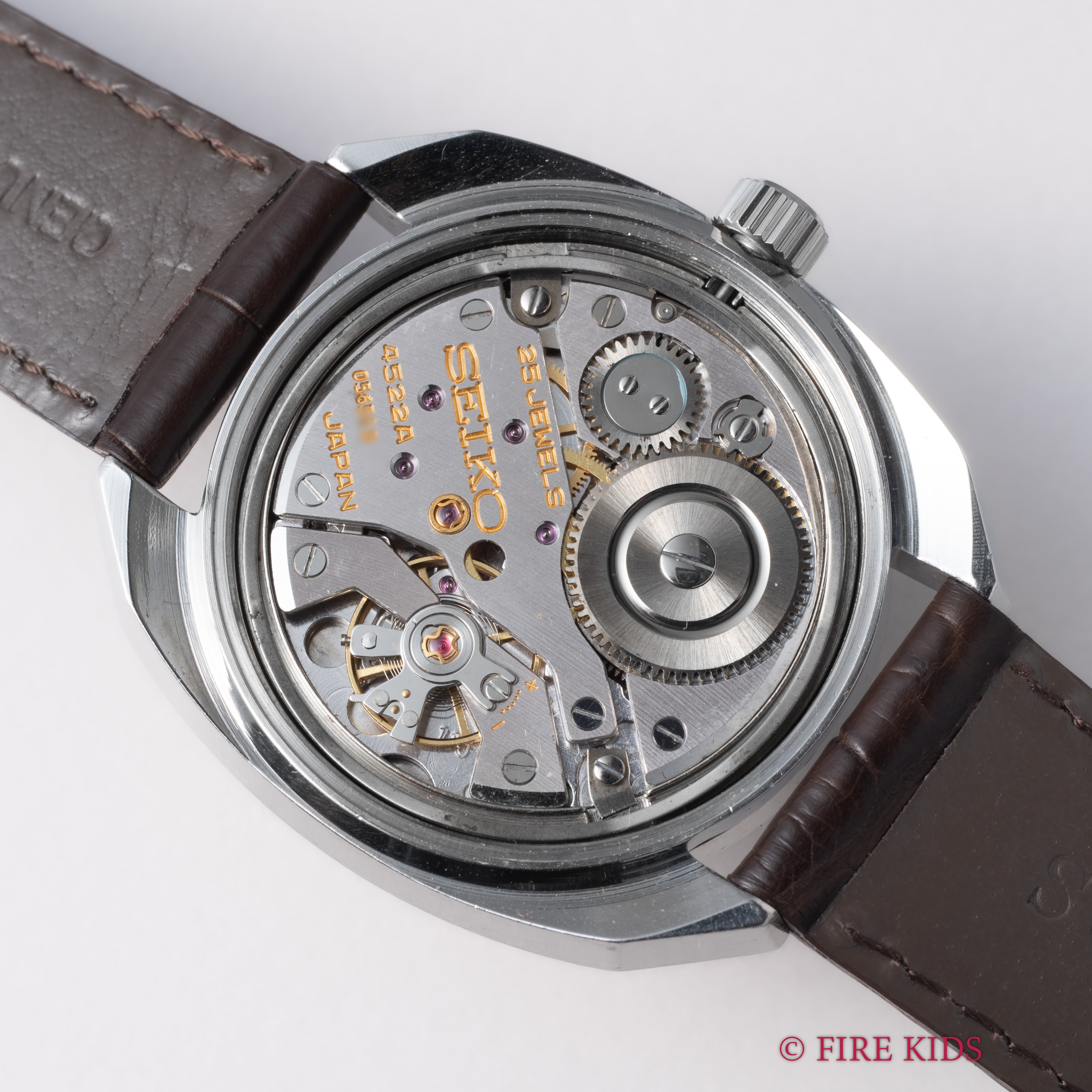 グランドセイコー 1969年製 45GS オクタゴンケース Ref.4522-7000 10振動手巻 36000 パティーナダイヤル