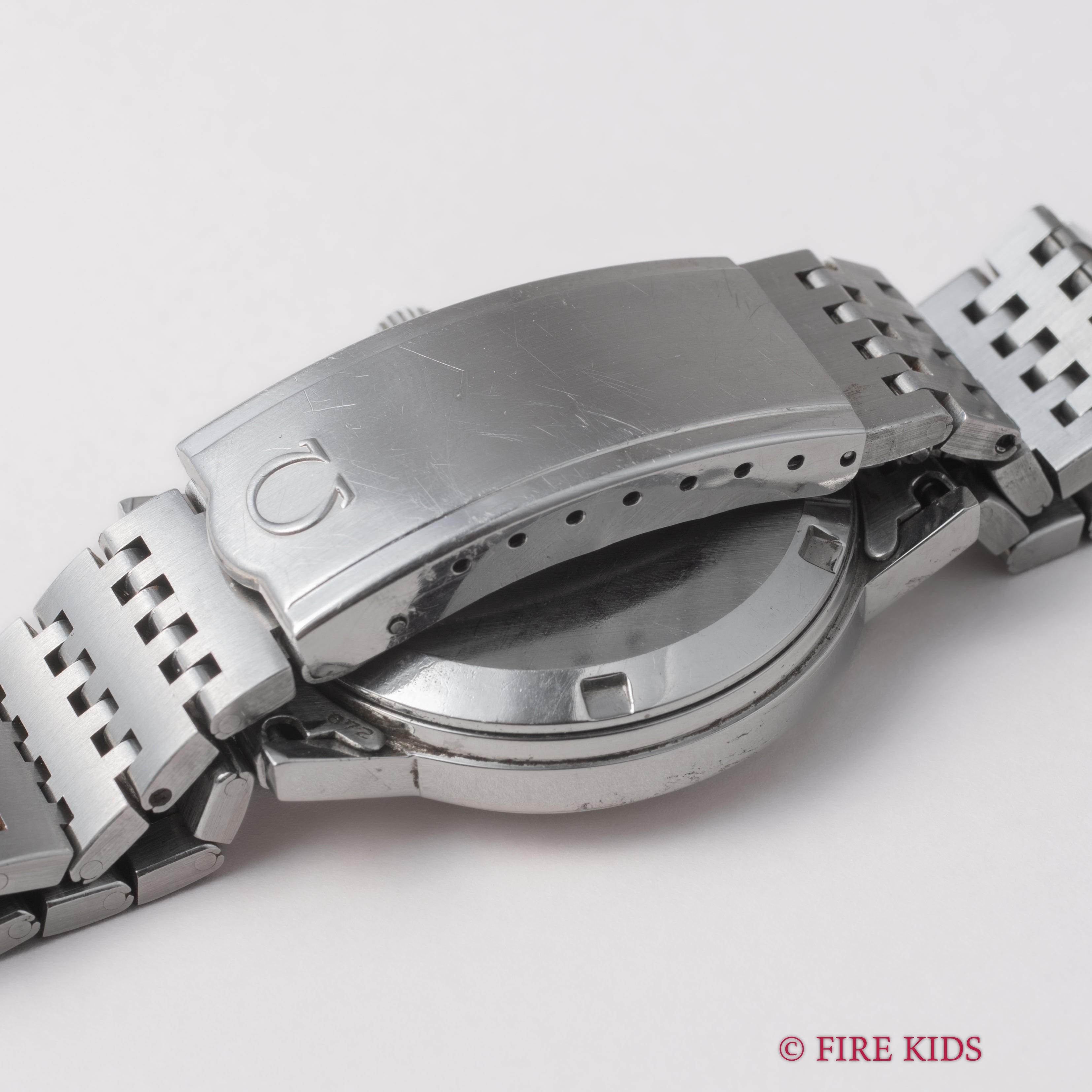 オメガ ジュネーブ 1973年製 シルバーダイヤル 純正ブレス付き ハイビート自動巻き