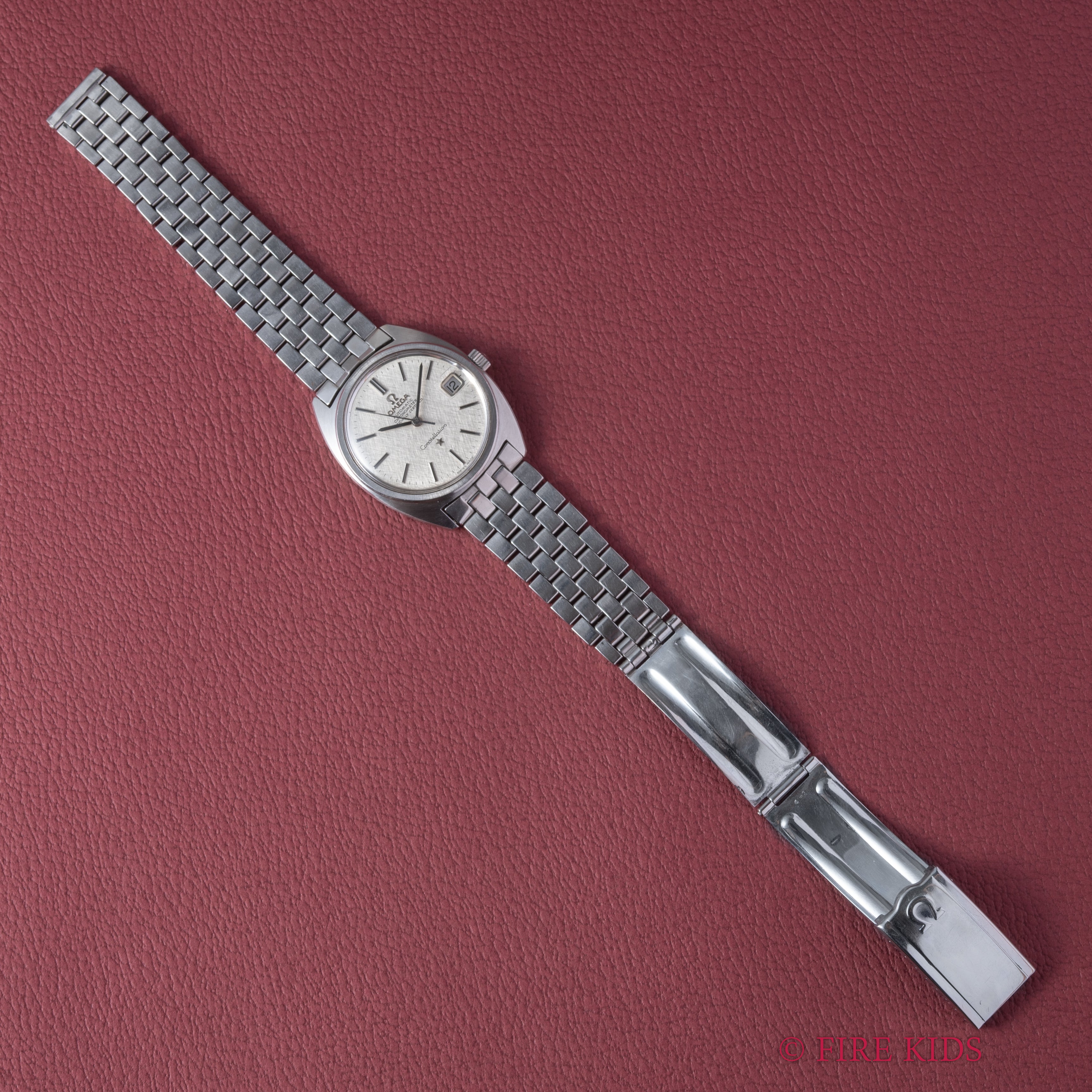 オメガ コンステレーション 1969年製 Ref.168.017SP ジェンタ前期型 リネンダイヤル クロノメーター自動巻 純正ブレス