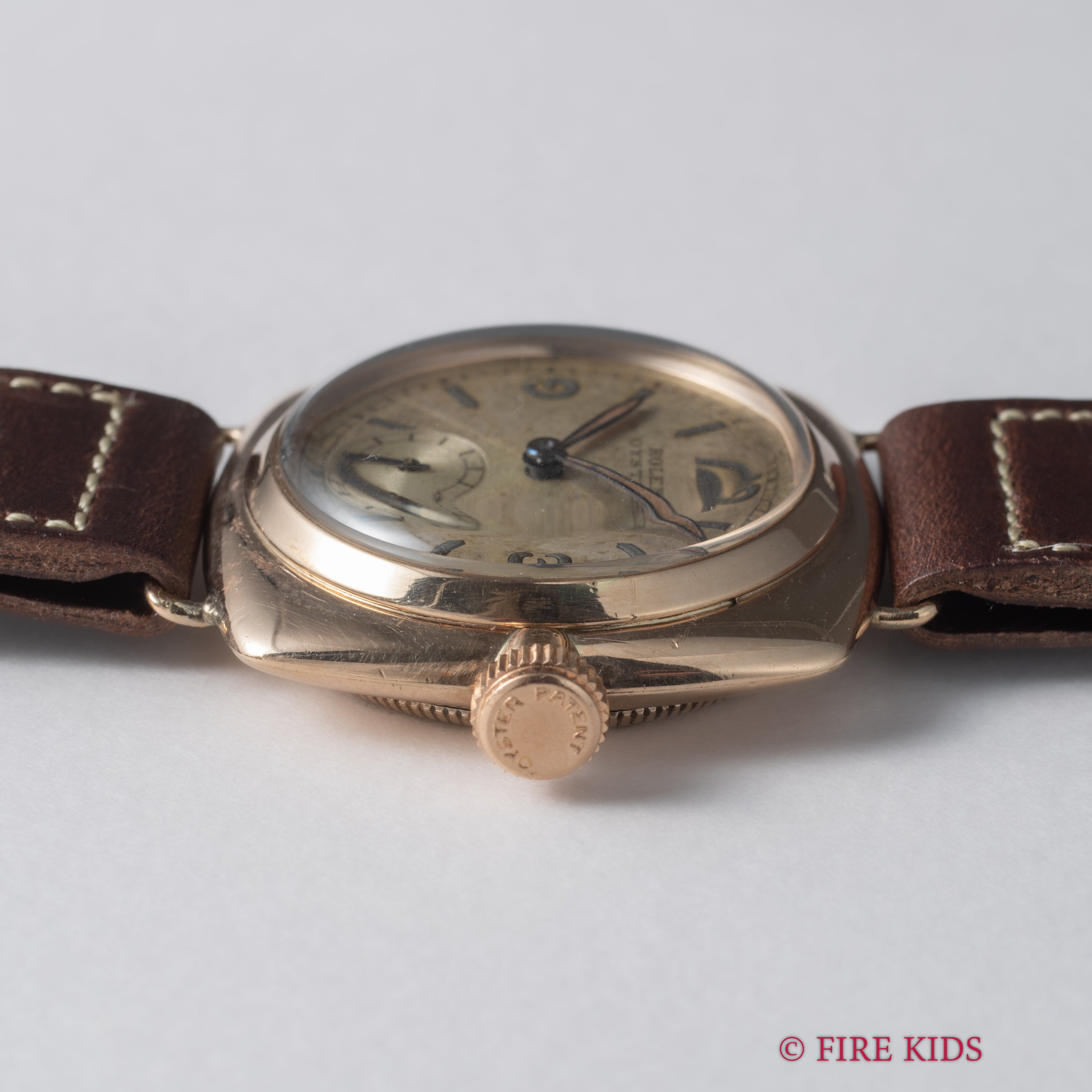 ロレックス オイスター クリスクロス クッションケース  9金無垢 1934年製 純正尾錠付き Ref.678