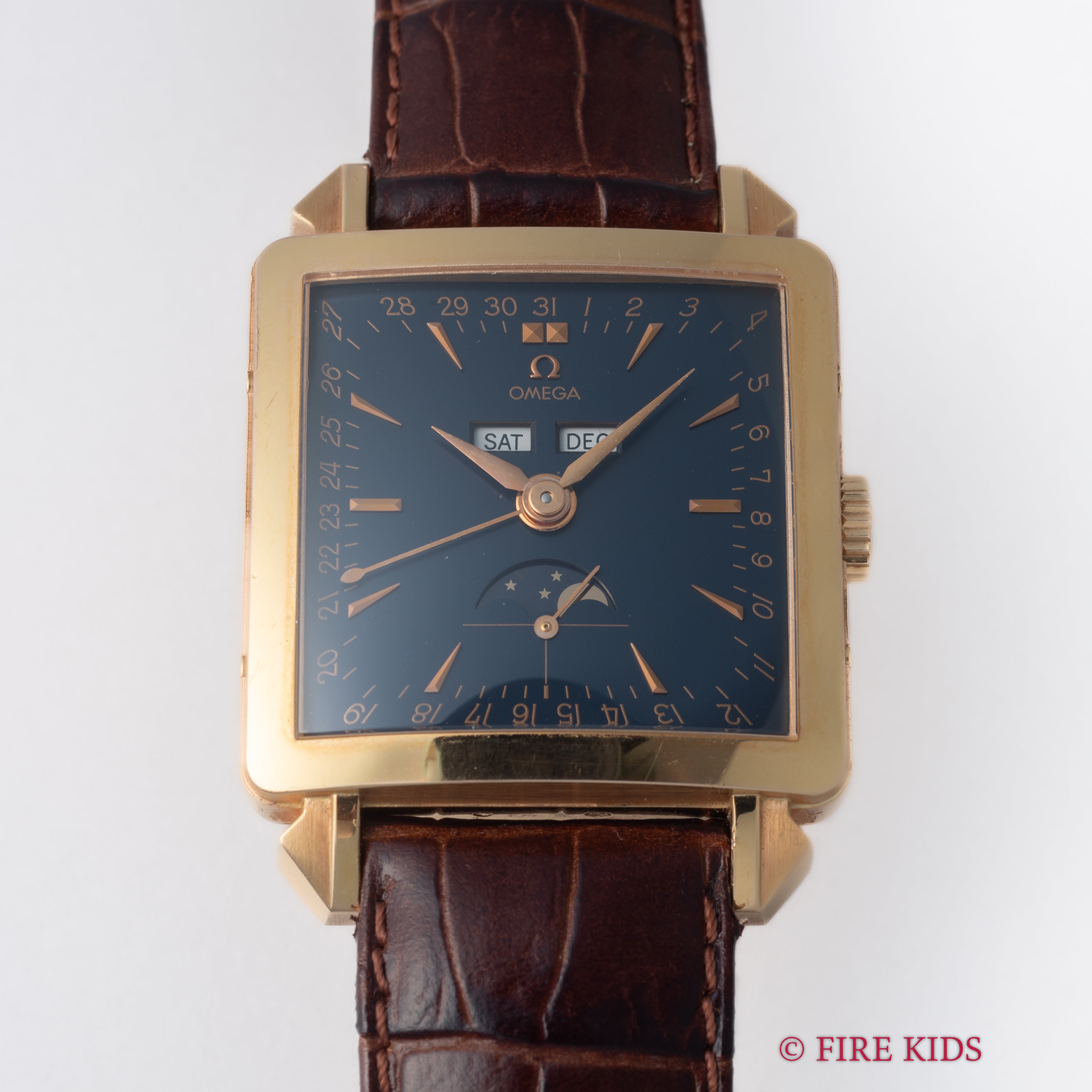 オメガ コスミック ミュージアム トリカレムーン 2002年製 1951本限定 18金無垢 Ref.57018003