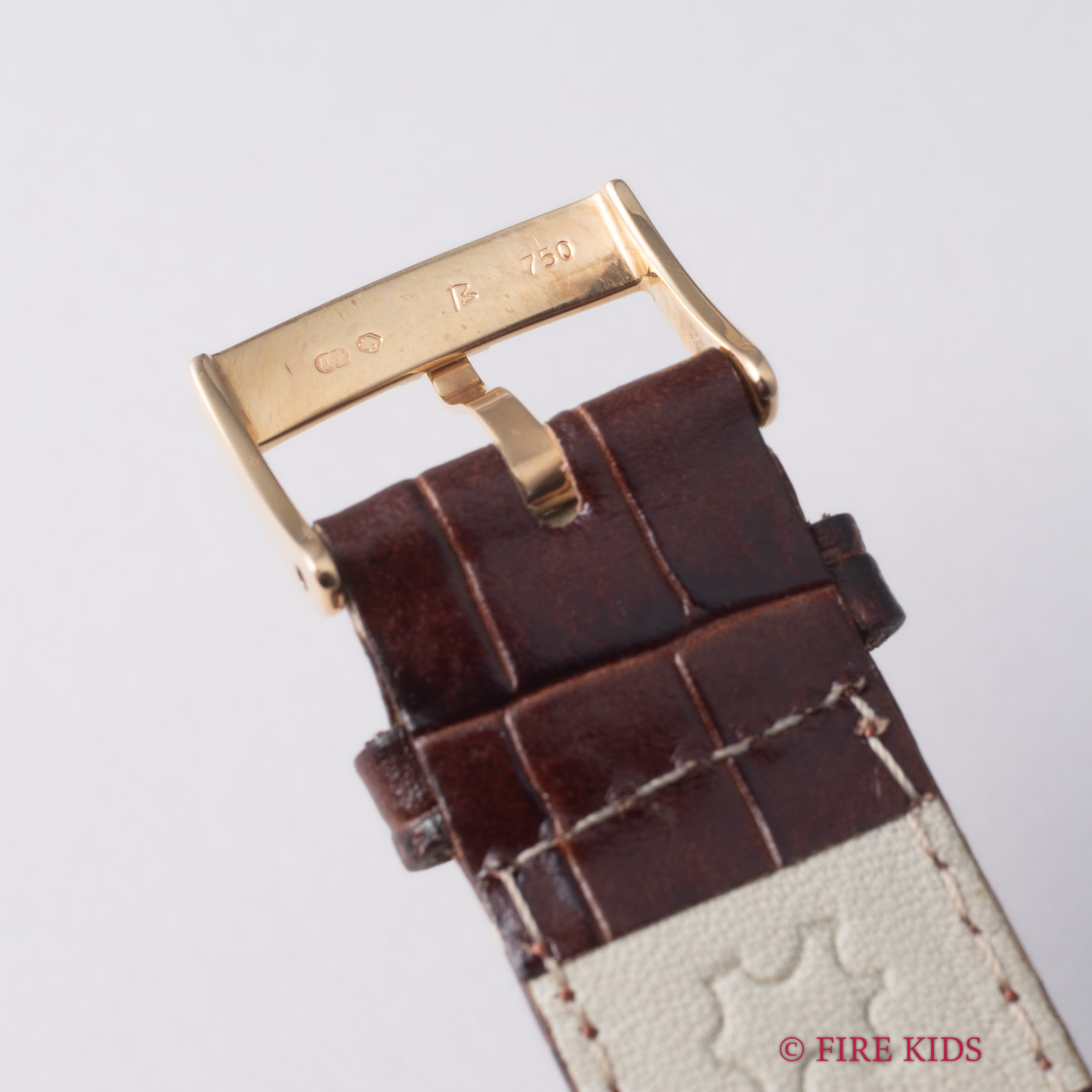 オメガ コスミック ミュージアム トリカレムーン 2002年製 1951本限定 18金無垢 Ref.57018003