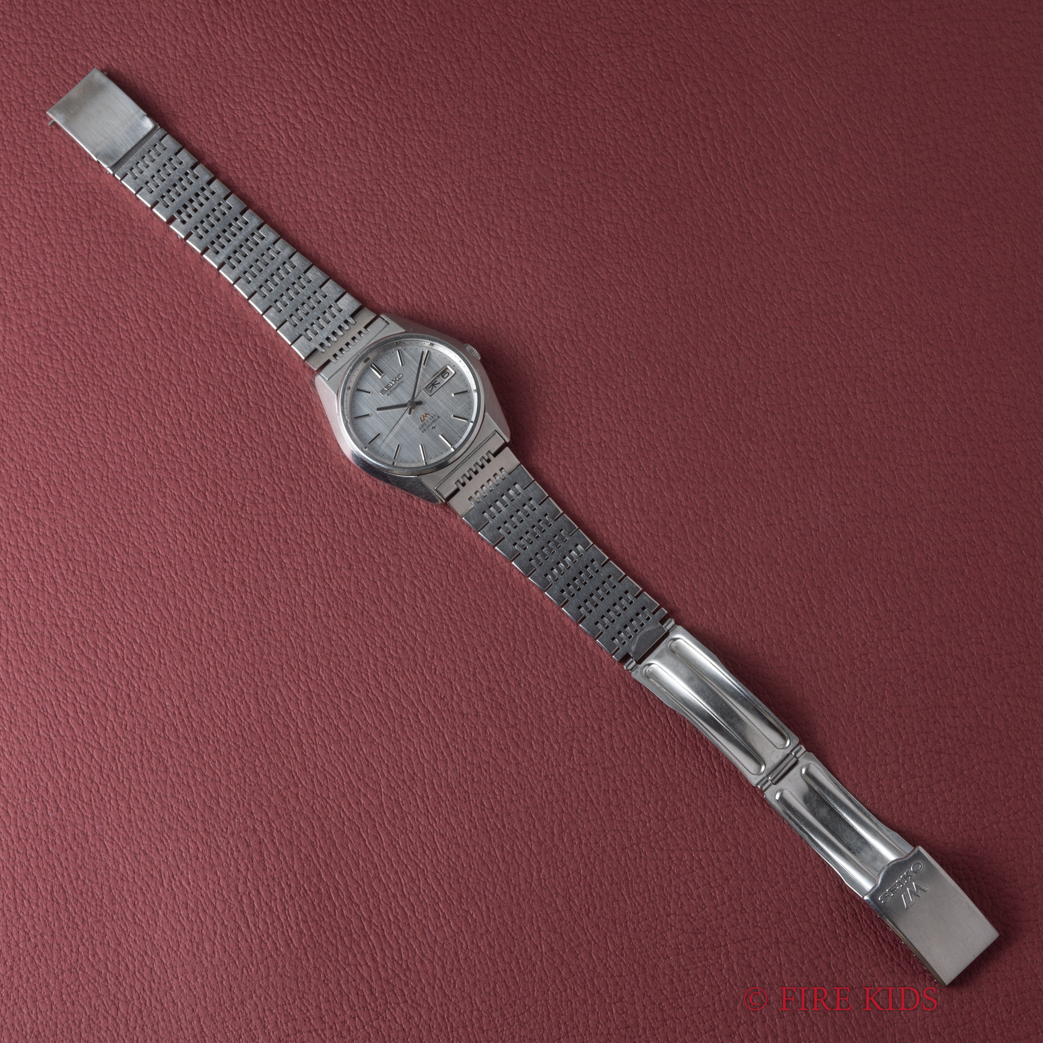 セイコー ロードマチック スペシャル 1976年製 Ref.5216-8020 シルバーリネンダイヤル 純正ブレス