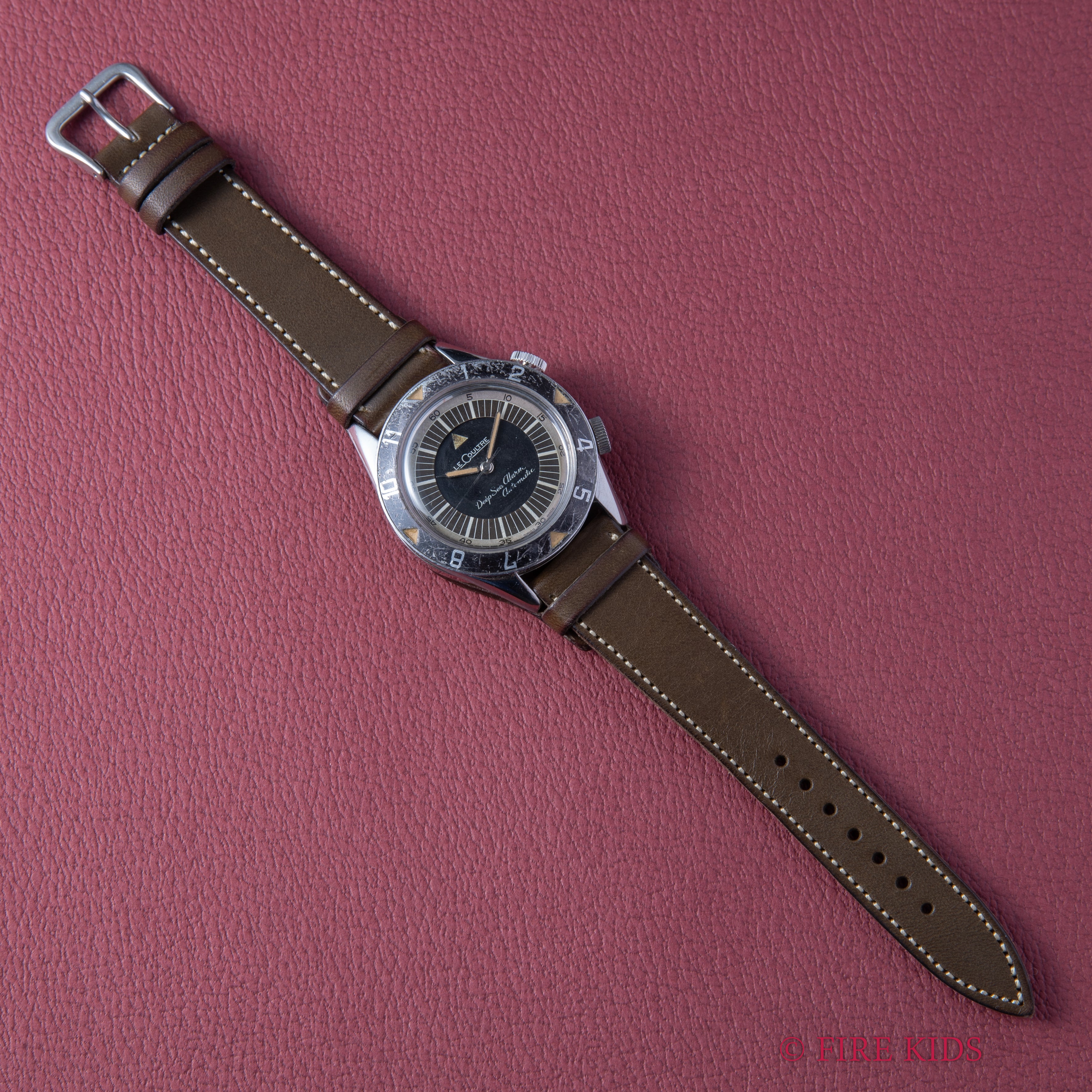 ルクルト ディープシーアラーム 1959年製 ジャガールクルトアーカイブ付き メモボックスダイバー 自動巻