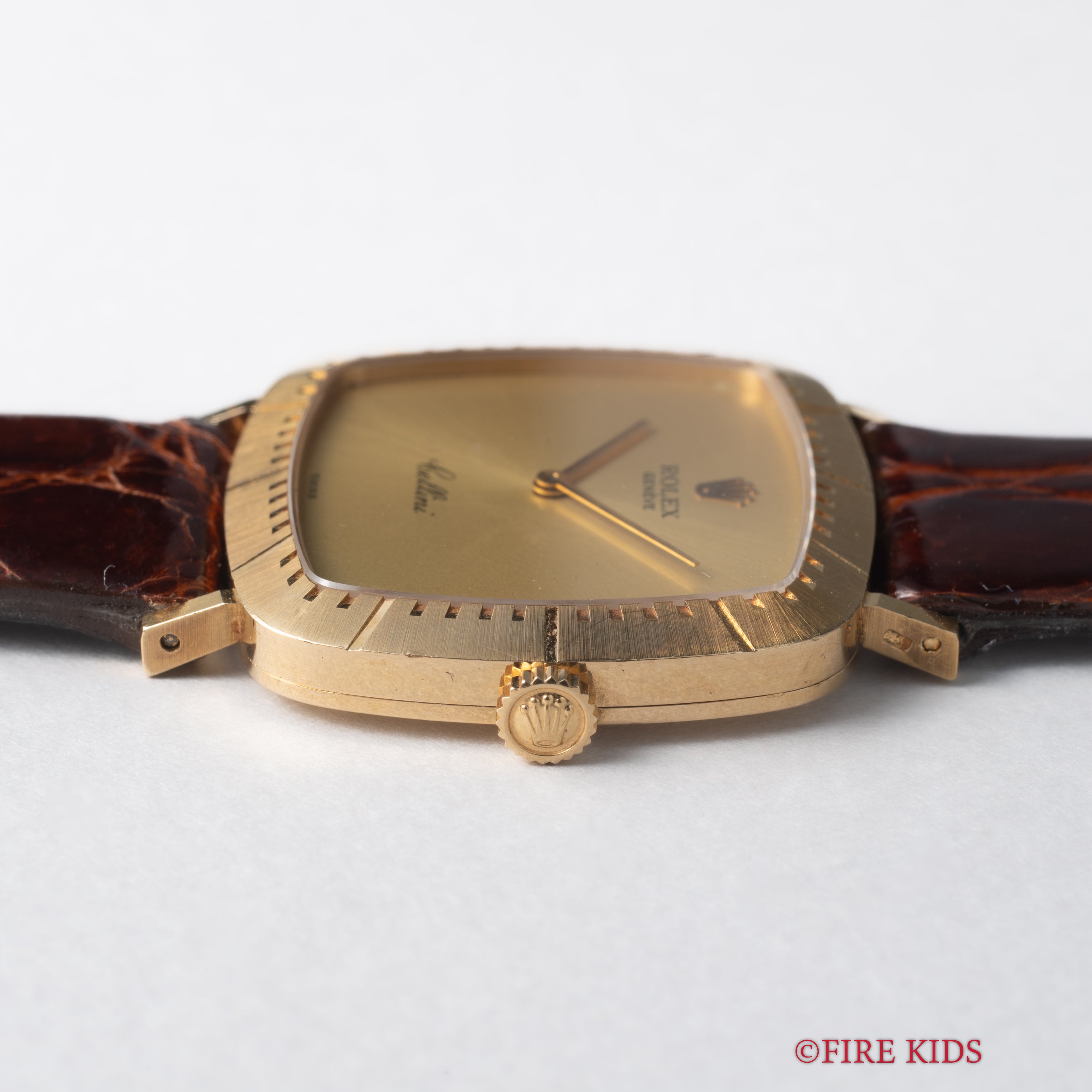 ロレックス 18金無垢チェリーニ 1981年製 Ref.4084 純正18金無垢尾錠付き 手巻き