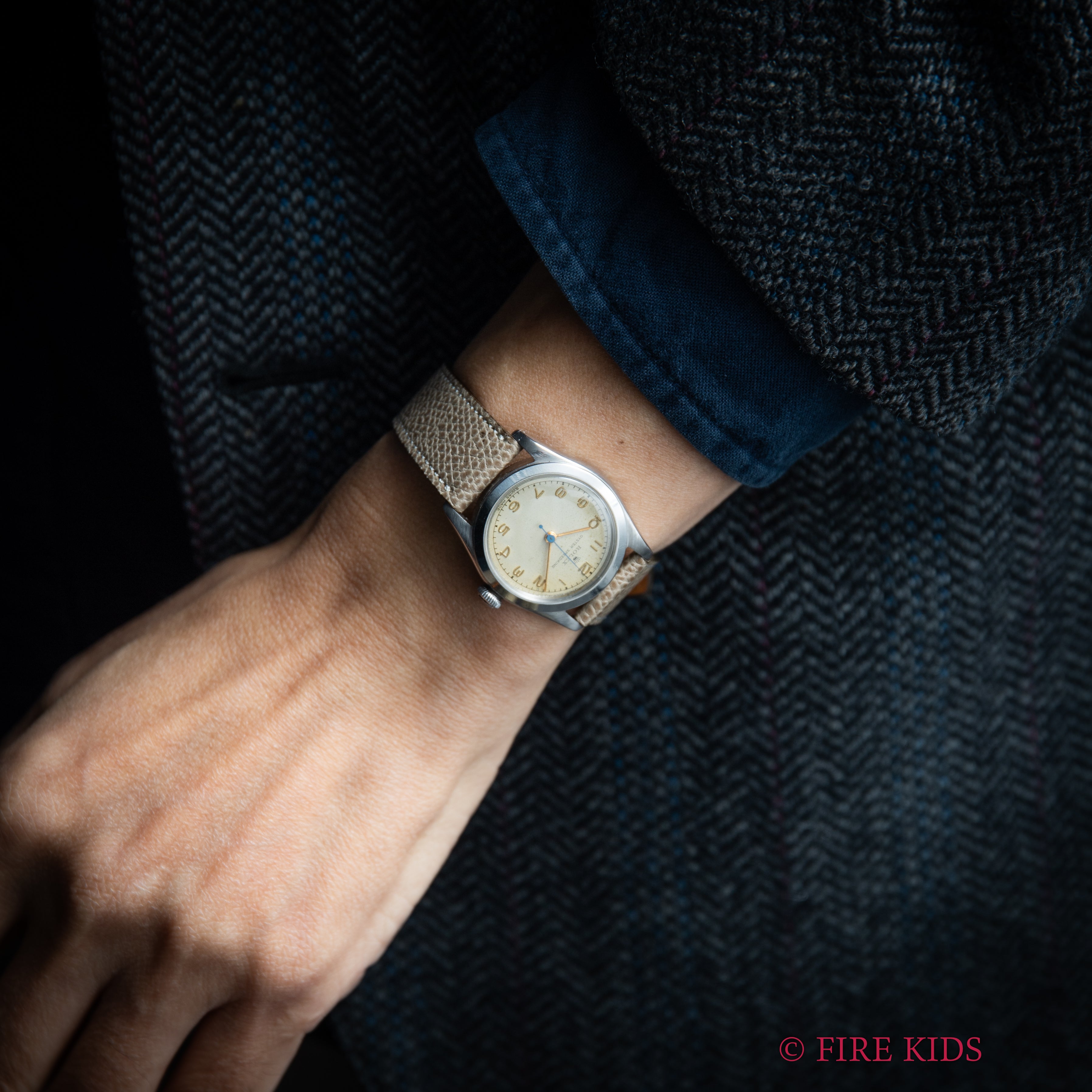 ロレックス スピードキング 1947年製 Ref.4220 全アラビアダイヤル