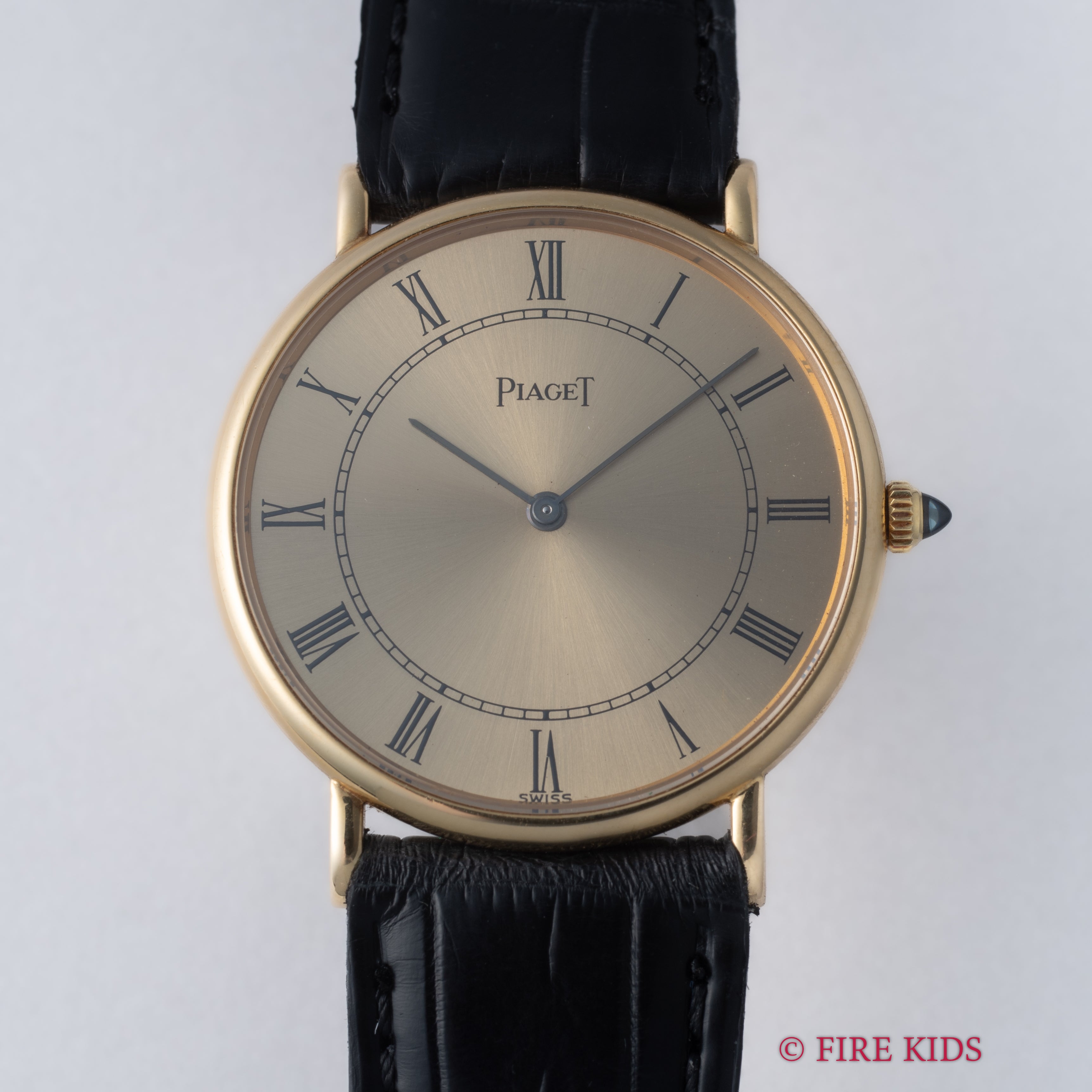 ピアジェ 18金無垢ウルトラシン ローマンダイヤル 1980年代製 Cal.9P2 純正金無垢尾錠