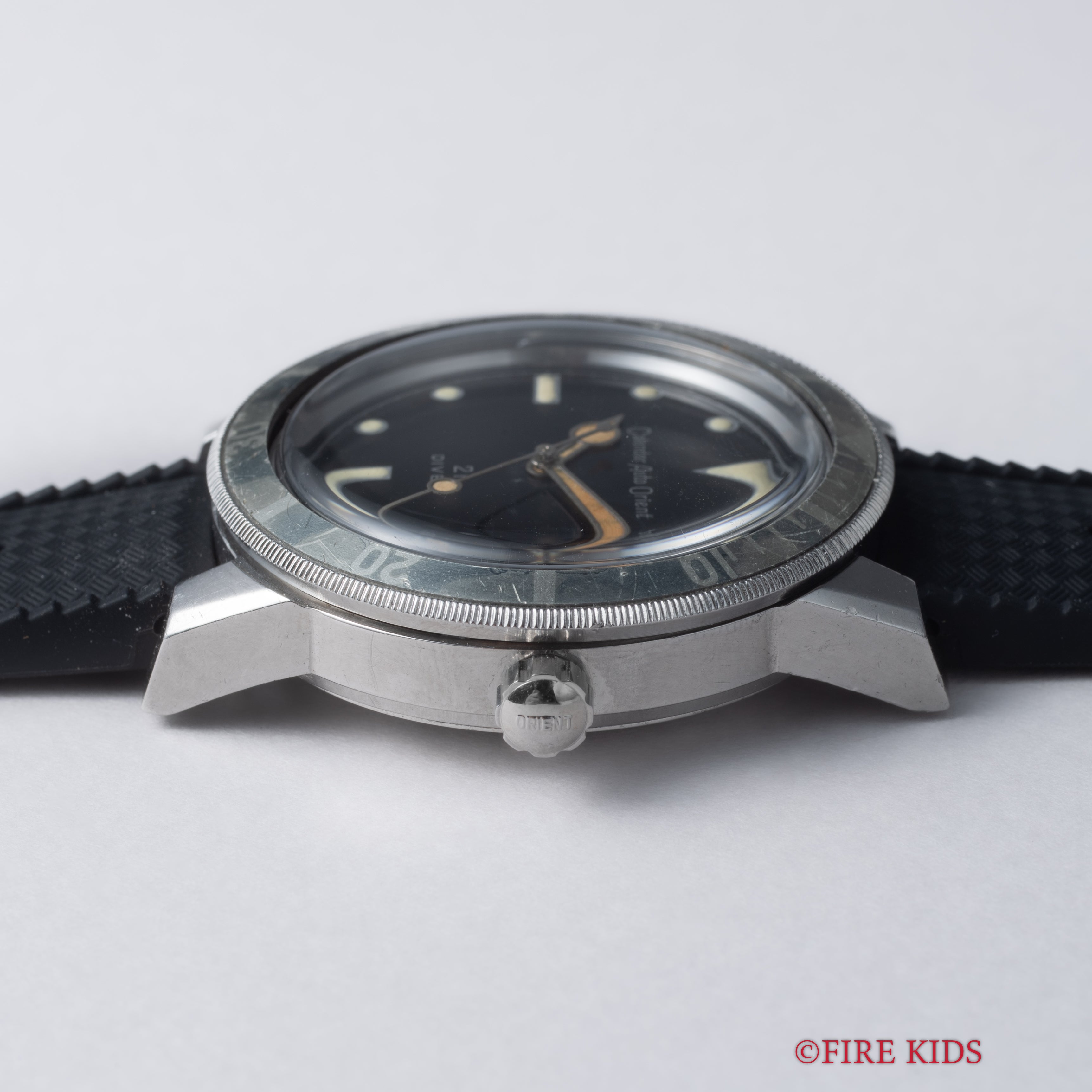 オリエント 21ダイバー ブラックサークルミラーダイヤル 1960年代製 自動巻 カレンダーオートオリエント