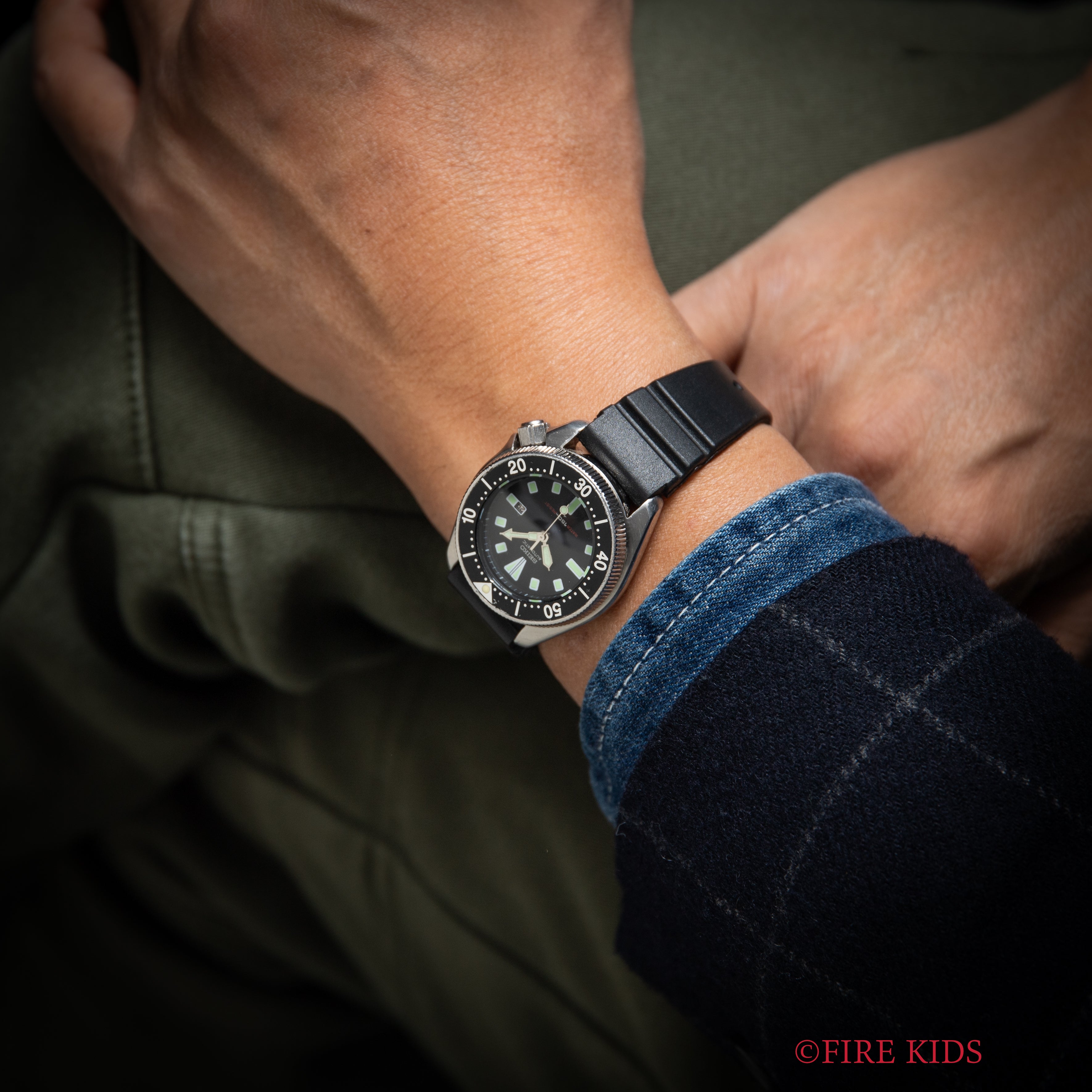 セイコー ボーイズサイズ150mダイバー 1976年製 Ref.4205-0140 自動巻