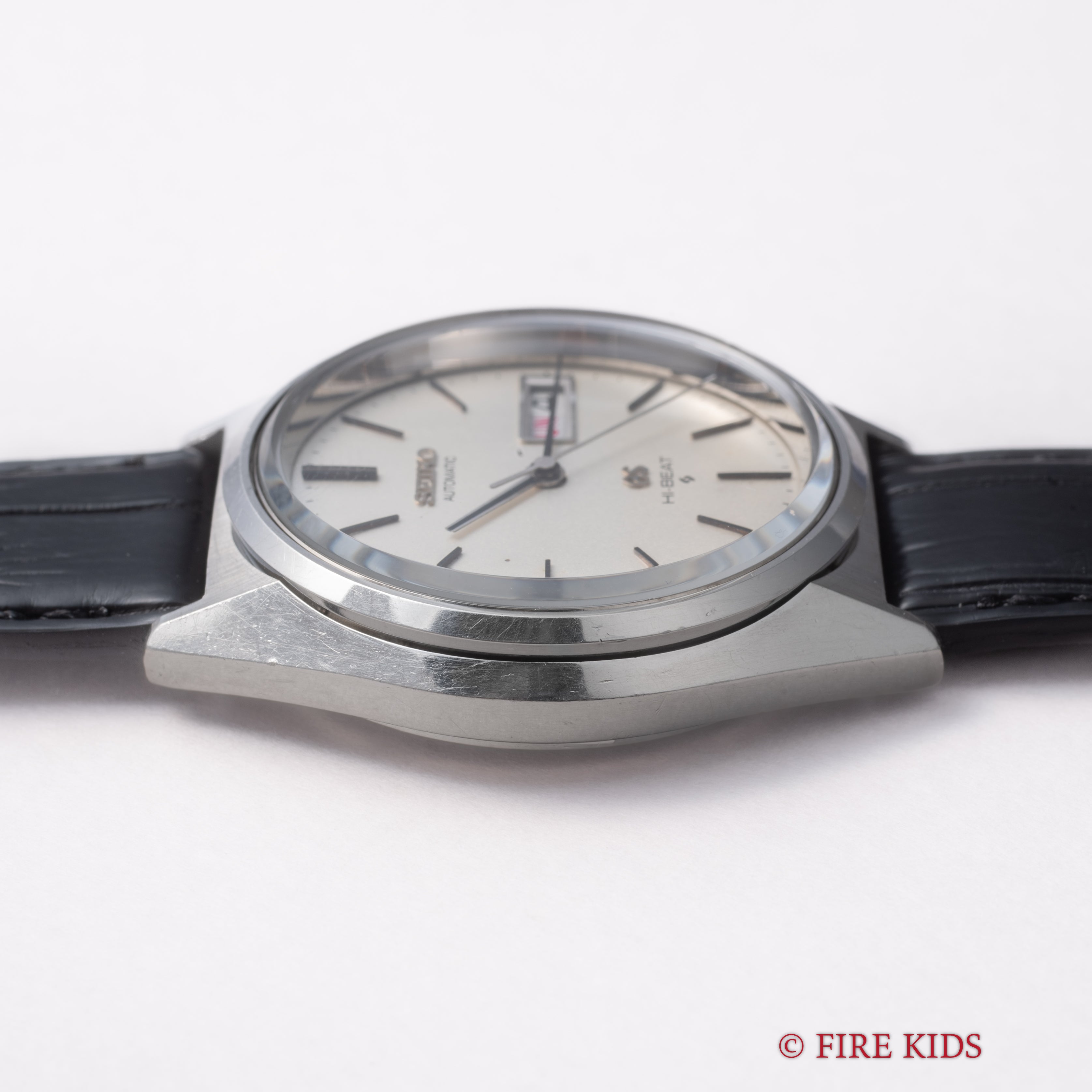 グランドセイコー 1973年製 Ref.5646-7011 56GS デイデイト ハイビート自動巻き シルバー ダイヤル