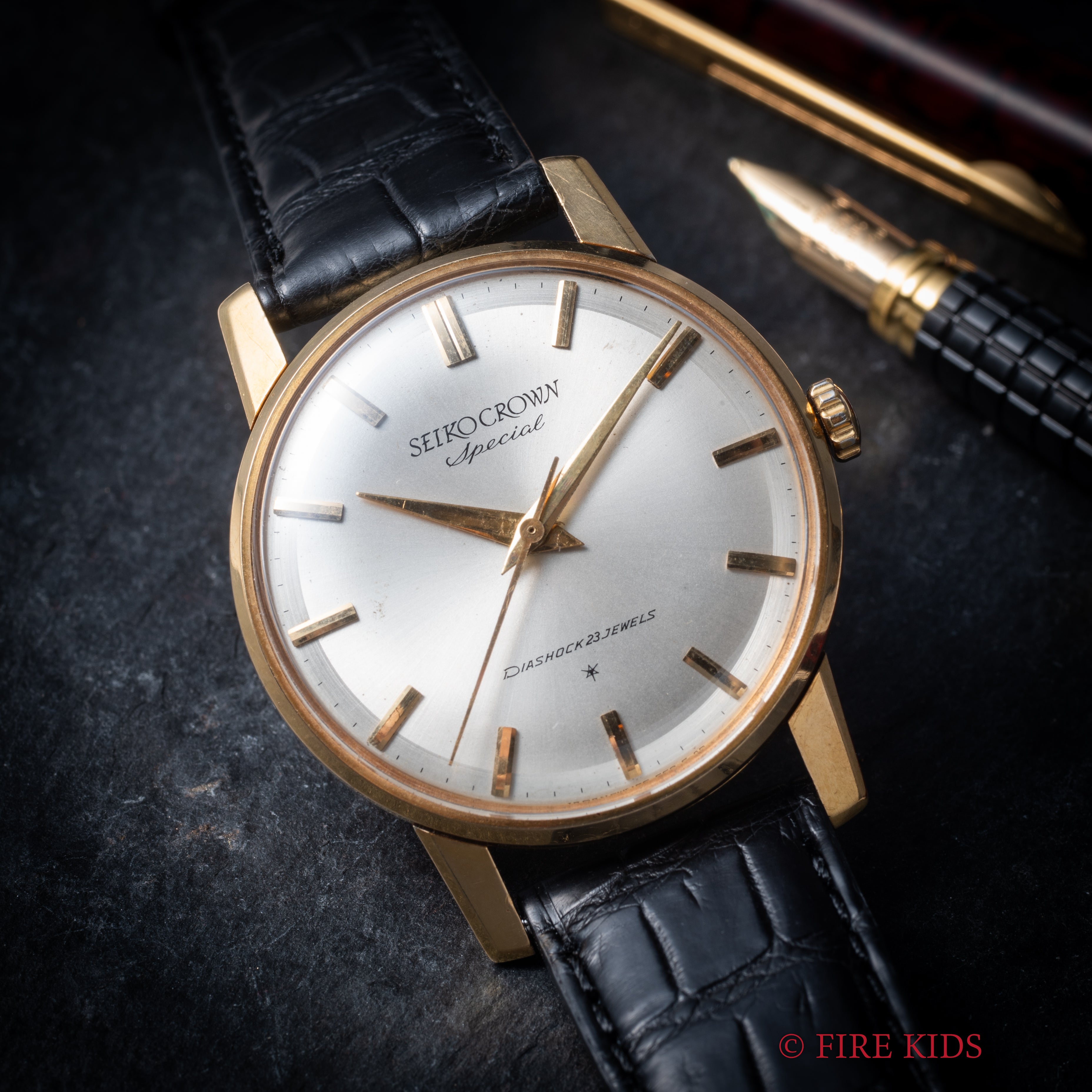 セイコー クラウン18金無垢ケース 1963年製 手巻き AD文字盤