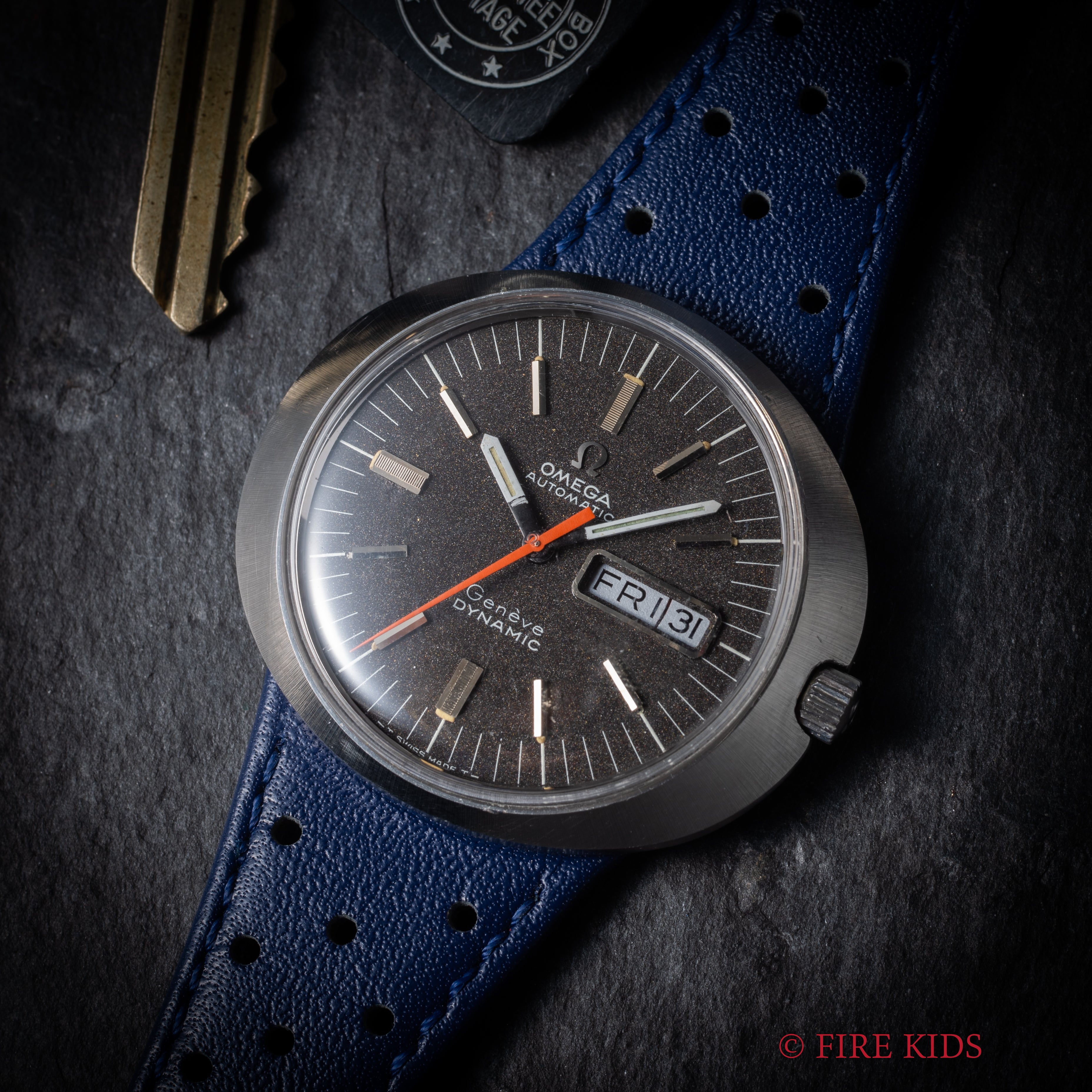 オメガ ジュネーブ ダイナミック Ref.166.079 1971年製 純正尾錠付き 自動巻き