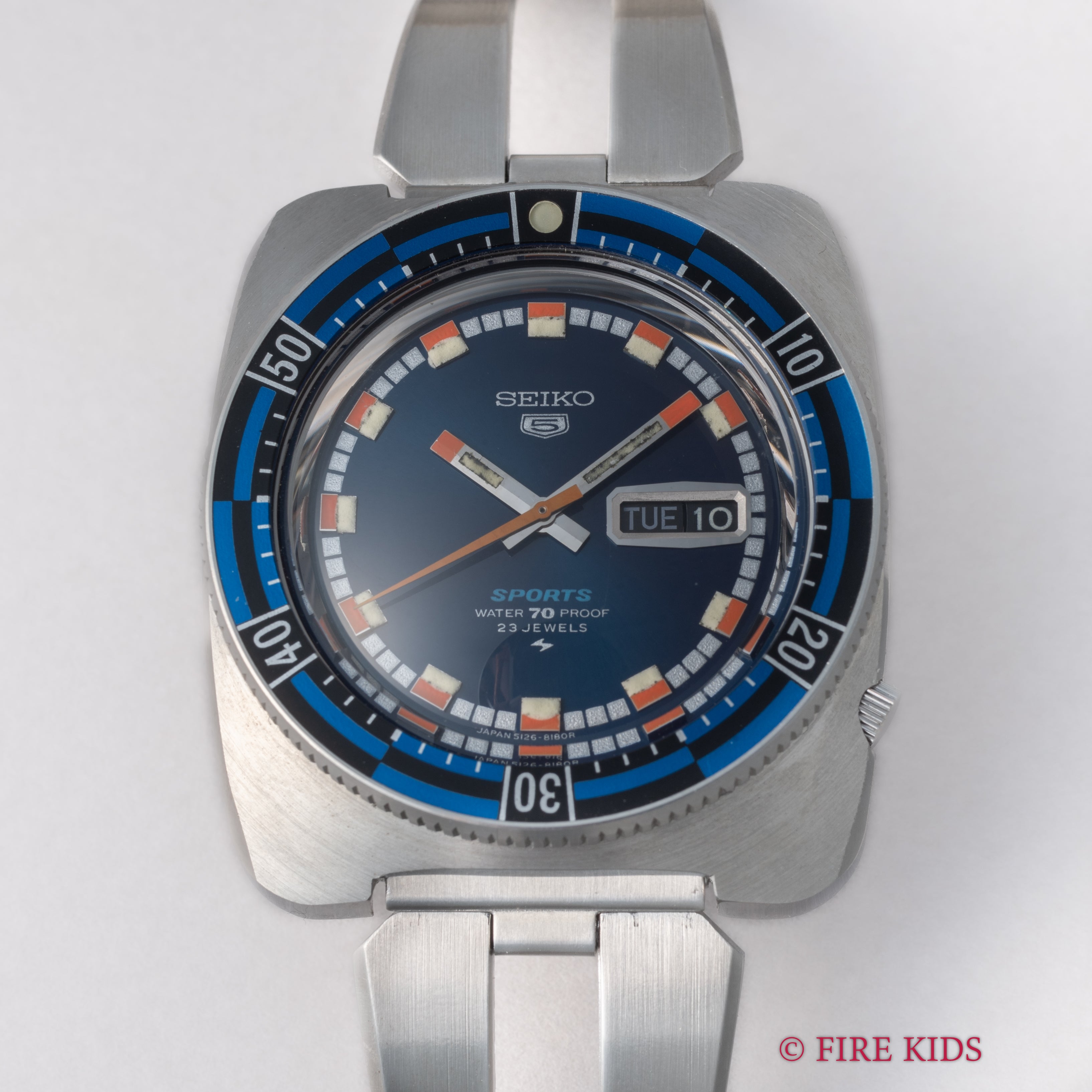 セイコー5スポーツ 1969年製 Ref.5126-8120 クッションケース 純正ブレス付き タグ付き