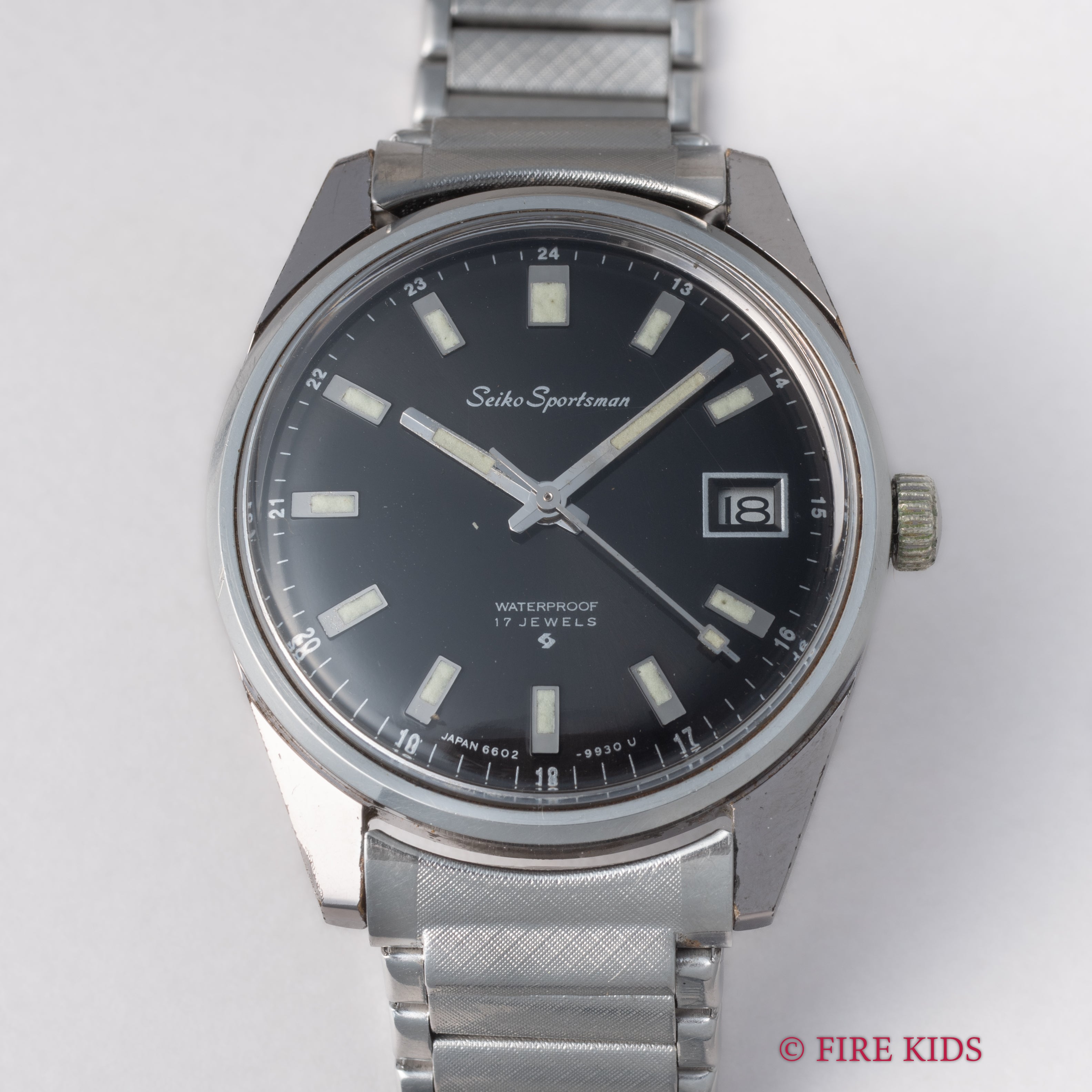 セイコー スポーツマン ブラックミラー文字盤 1968年製 Ref.6602-9982 手巻 純正ステンレスブレス