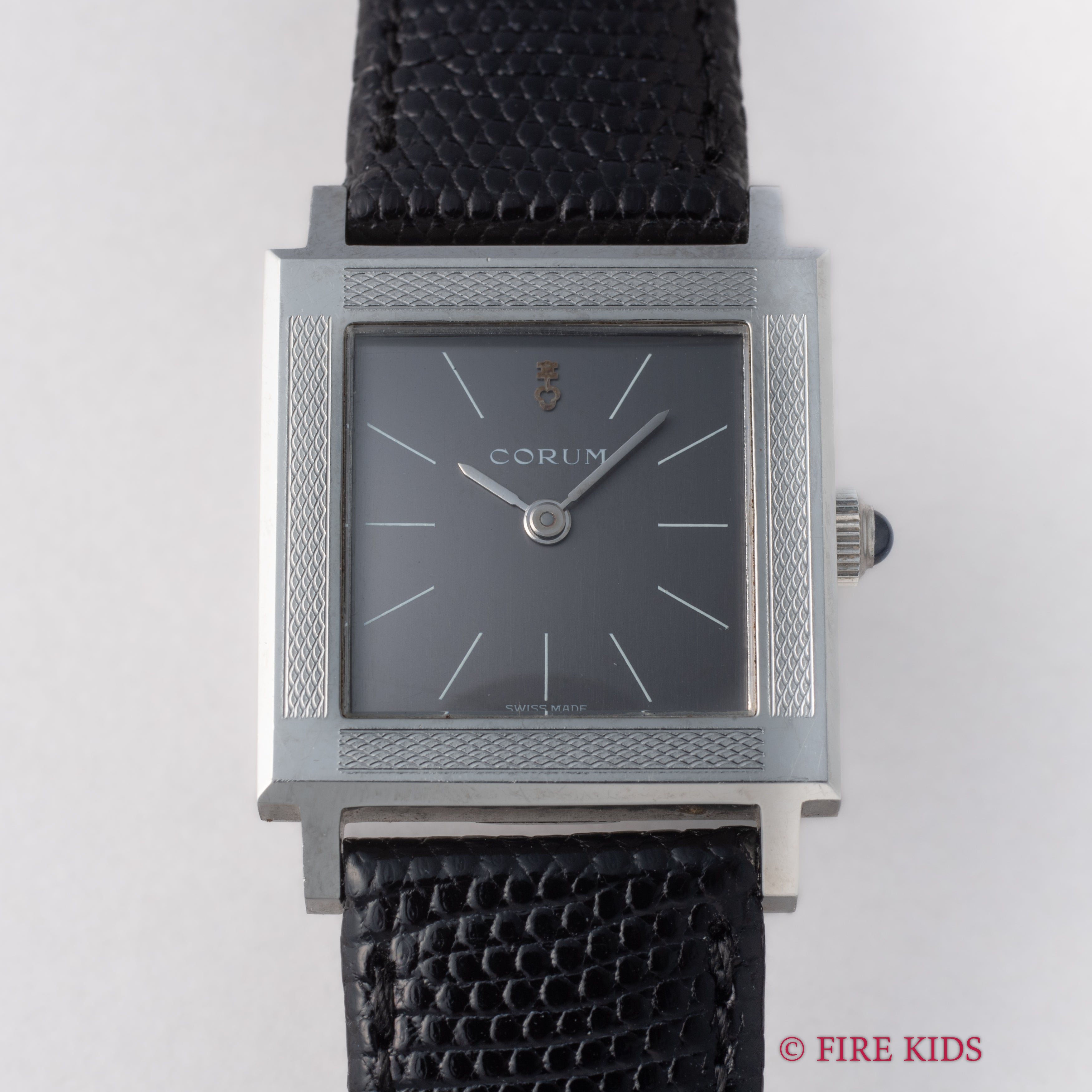 コルム スクエア 手巻き 1980年代製 純正尾錠付き