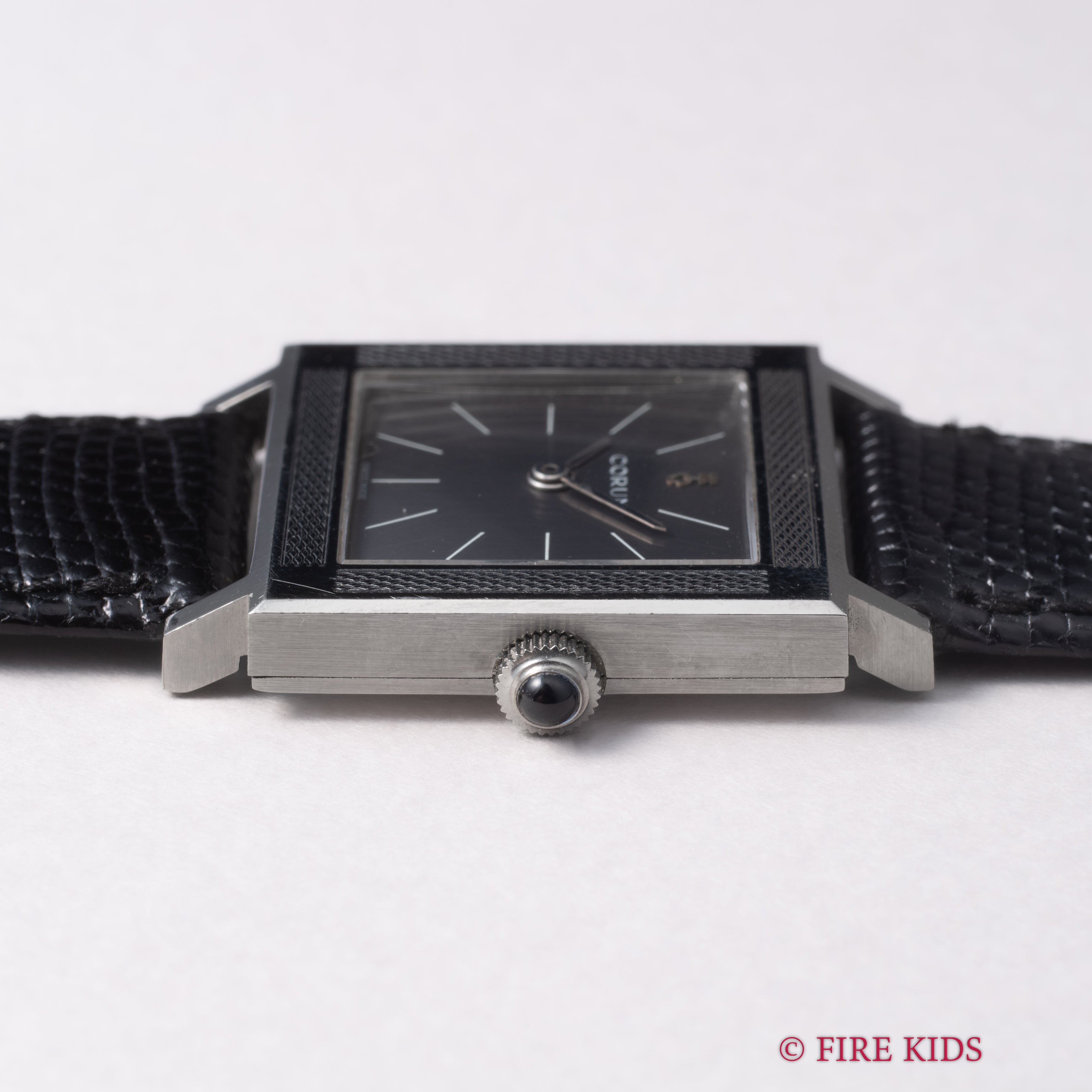 コルム スクエア 手巻き 1980年代製 純正尾錠付き