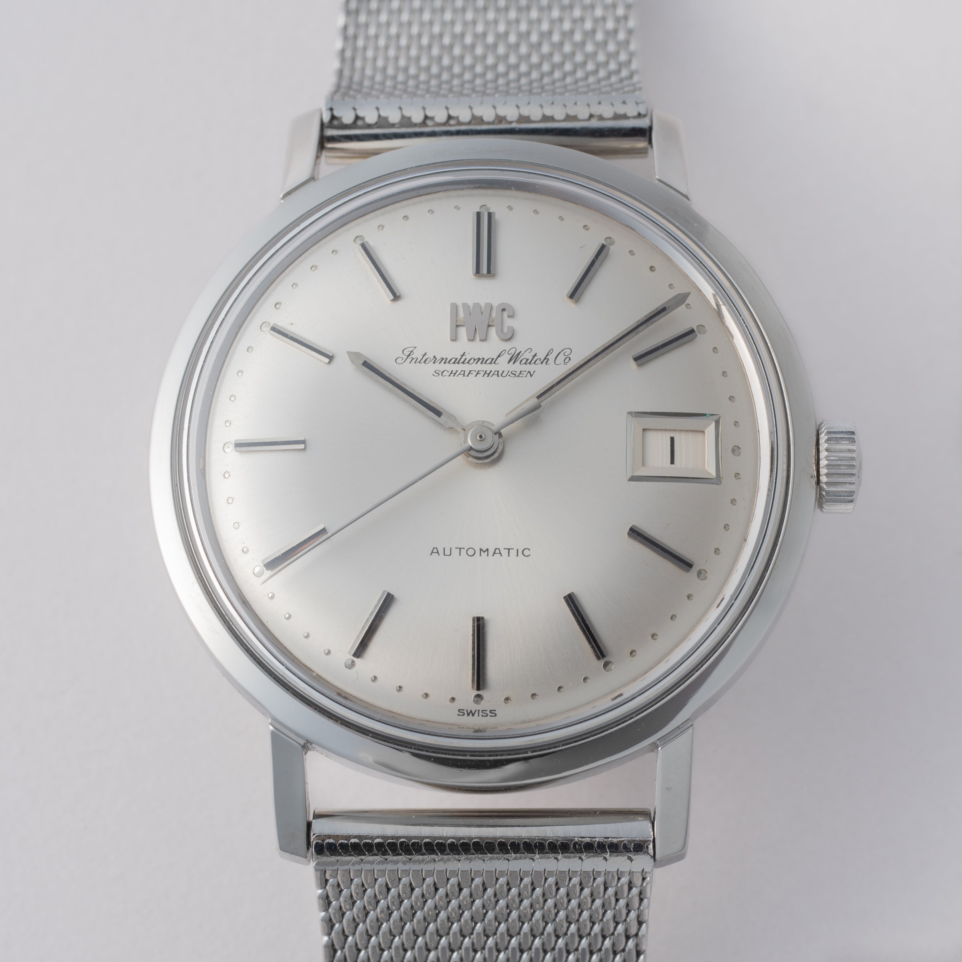 IWC ラウンドケース 1970年製 Ref.R818AD 純正メッシュブレス 箱付き – FIRE KIDS