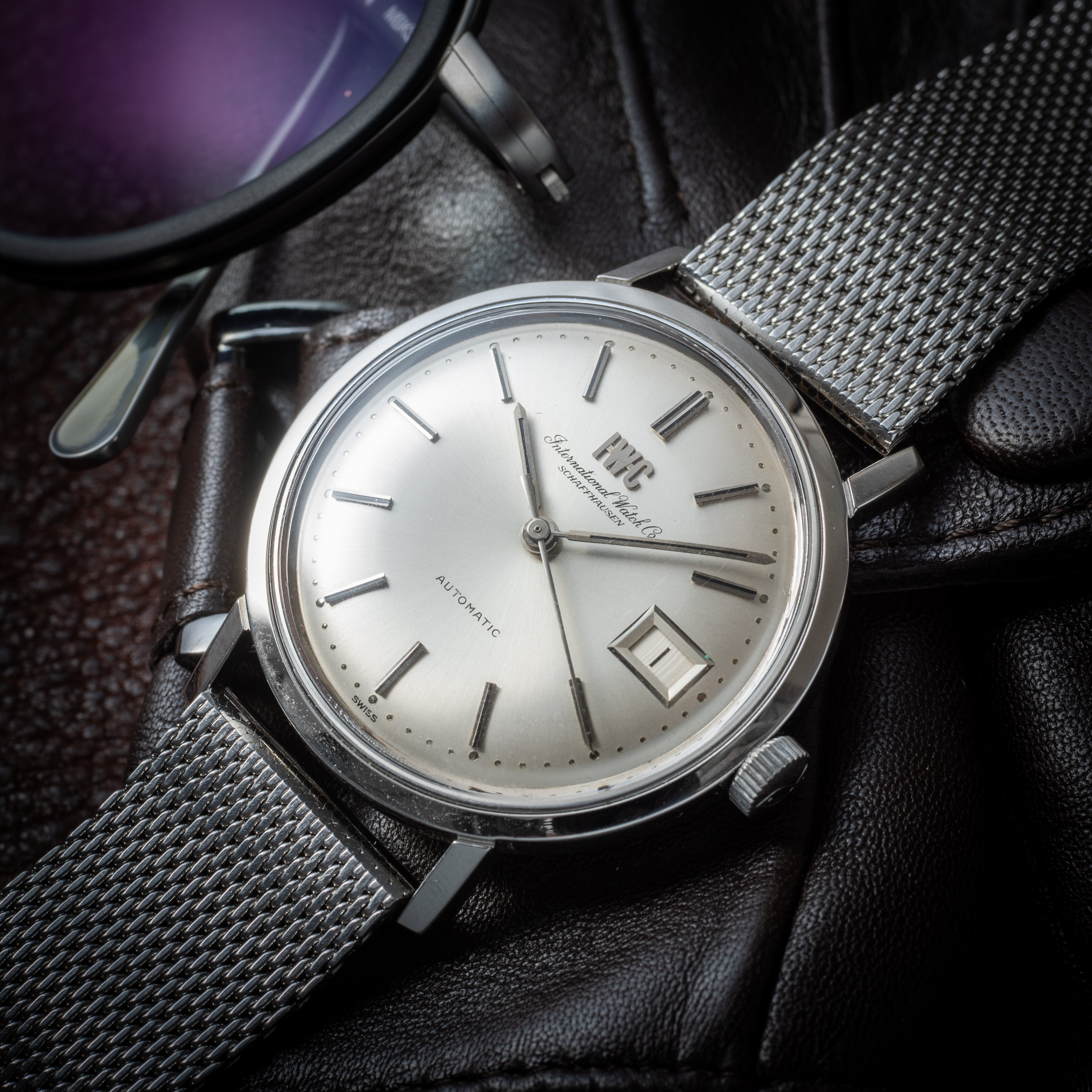 IWC ラウンドケース 1970年製 Ref.R818AD 純正メッシュブレス 箱付き – FIRE KIDS