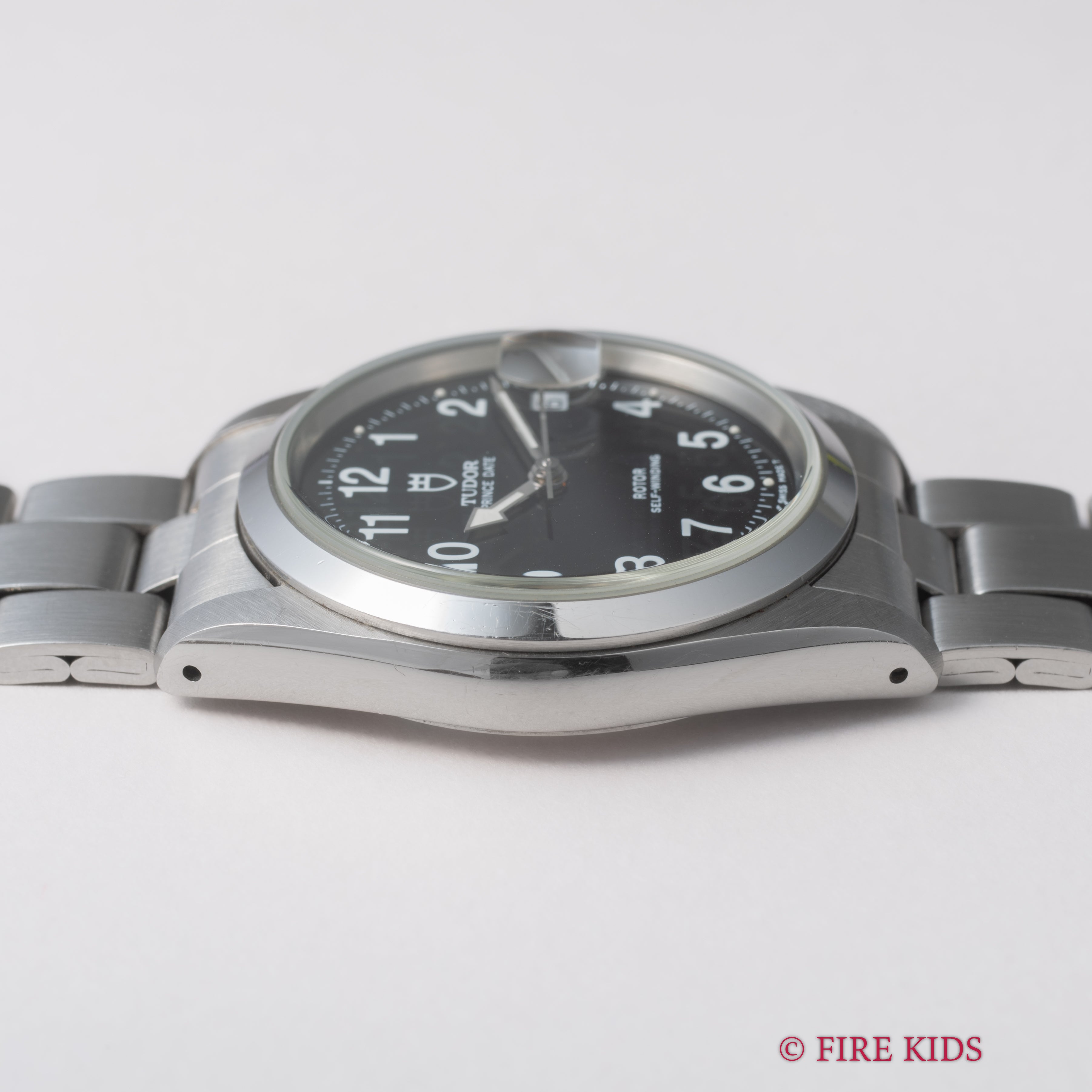 チューダー プリンスデイト 1997年製 ブラックアラビアダイヤル 王冠リューズ 純正ステンレスブレス