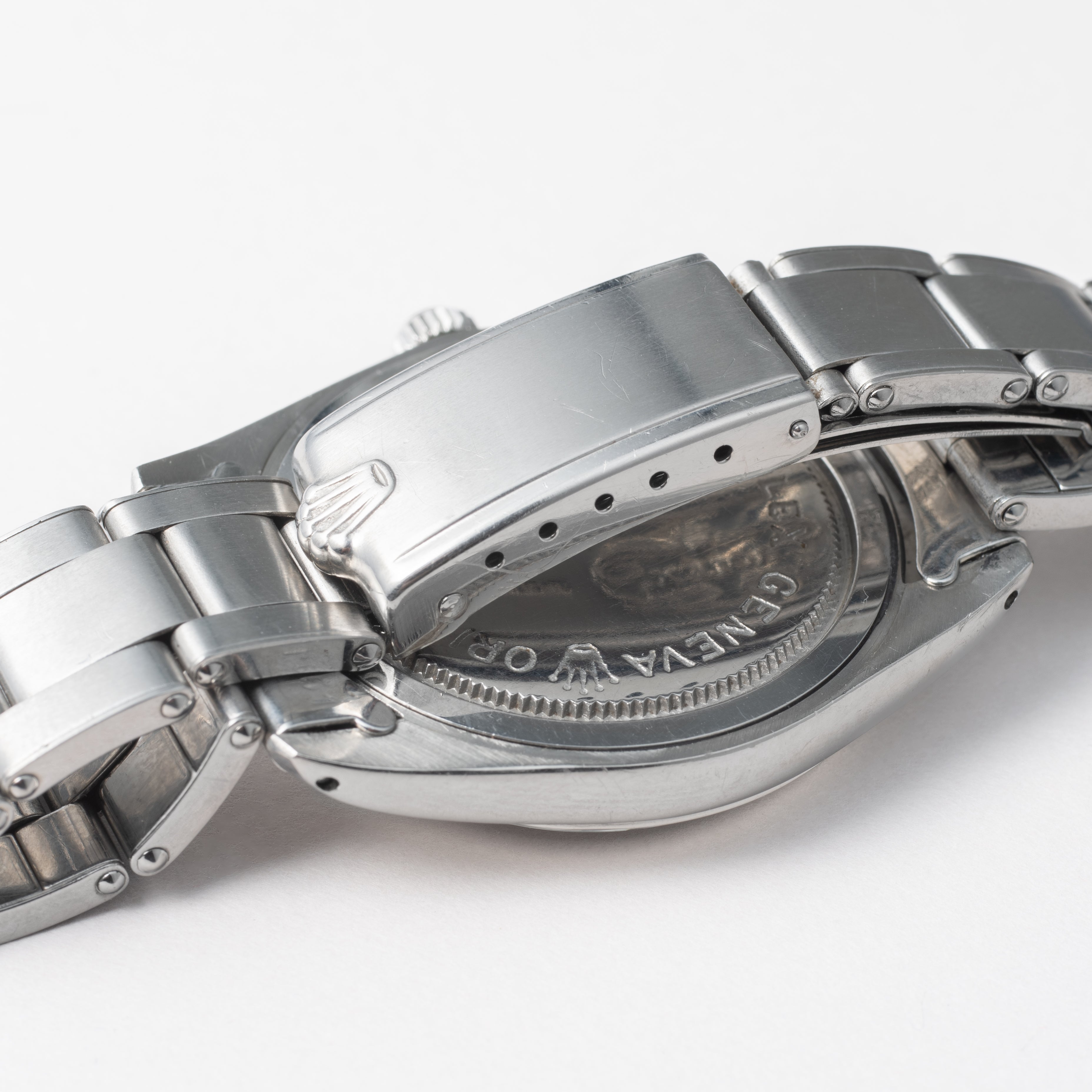 チューダー 小薔薇 オイスターデイト 1966年製 Ref.7962  シルバーダイヤル 王冠リューズ ロレックスリベットブレス付き